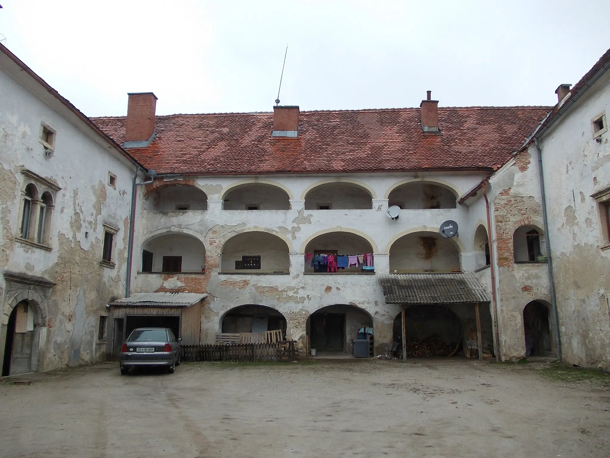 Photo showing: Pogled Manor