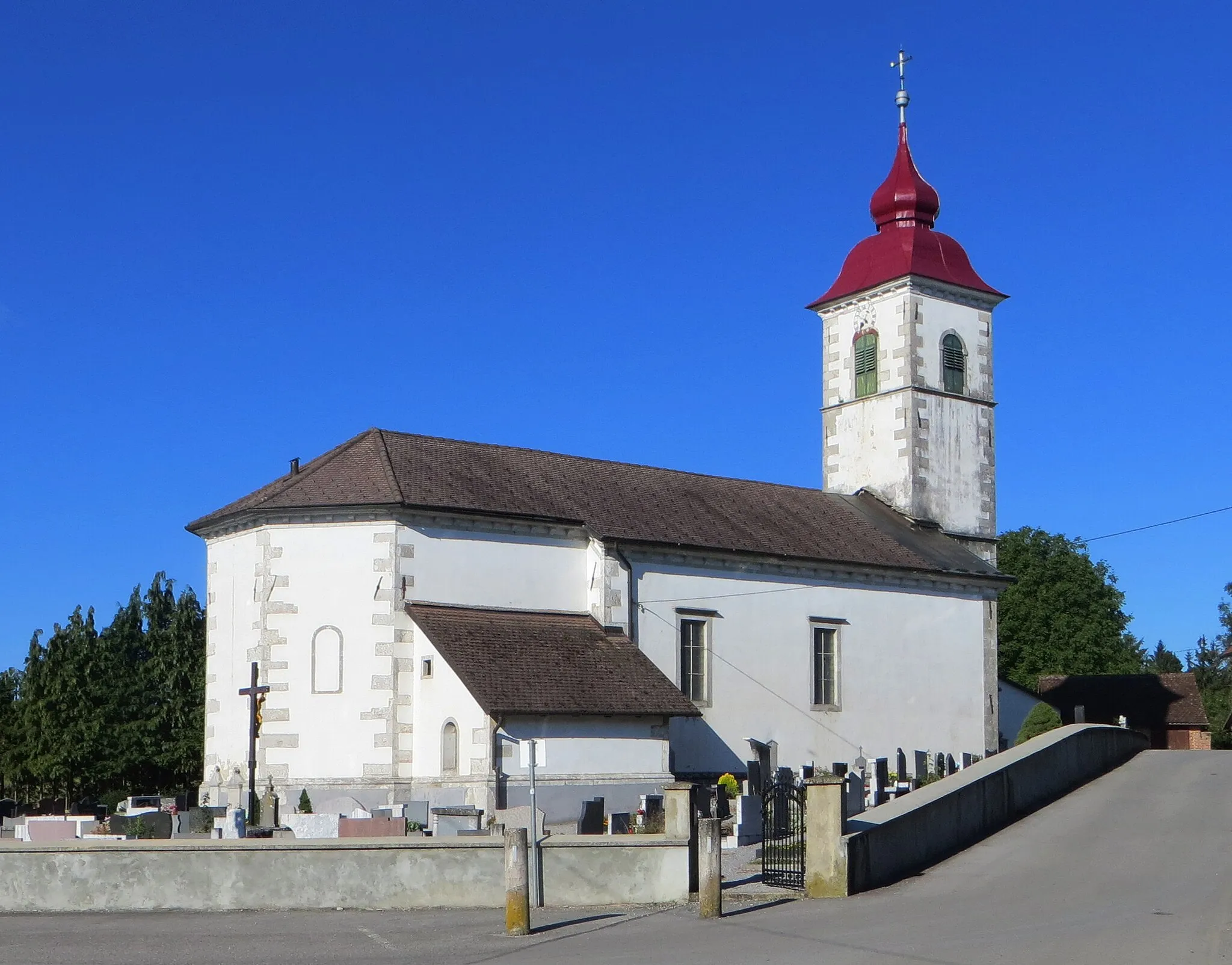 Photo showing: Saint John the Baptist Church in Matenja Vas, Municipality of Postojna, Slovenia