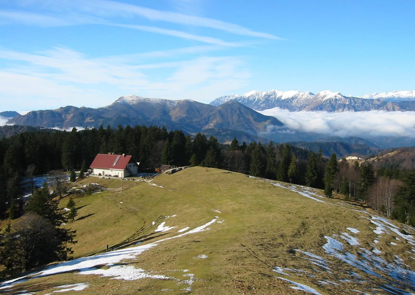 Photo showing: Blegoš, mountain in Slovenia (view from)