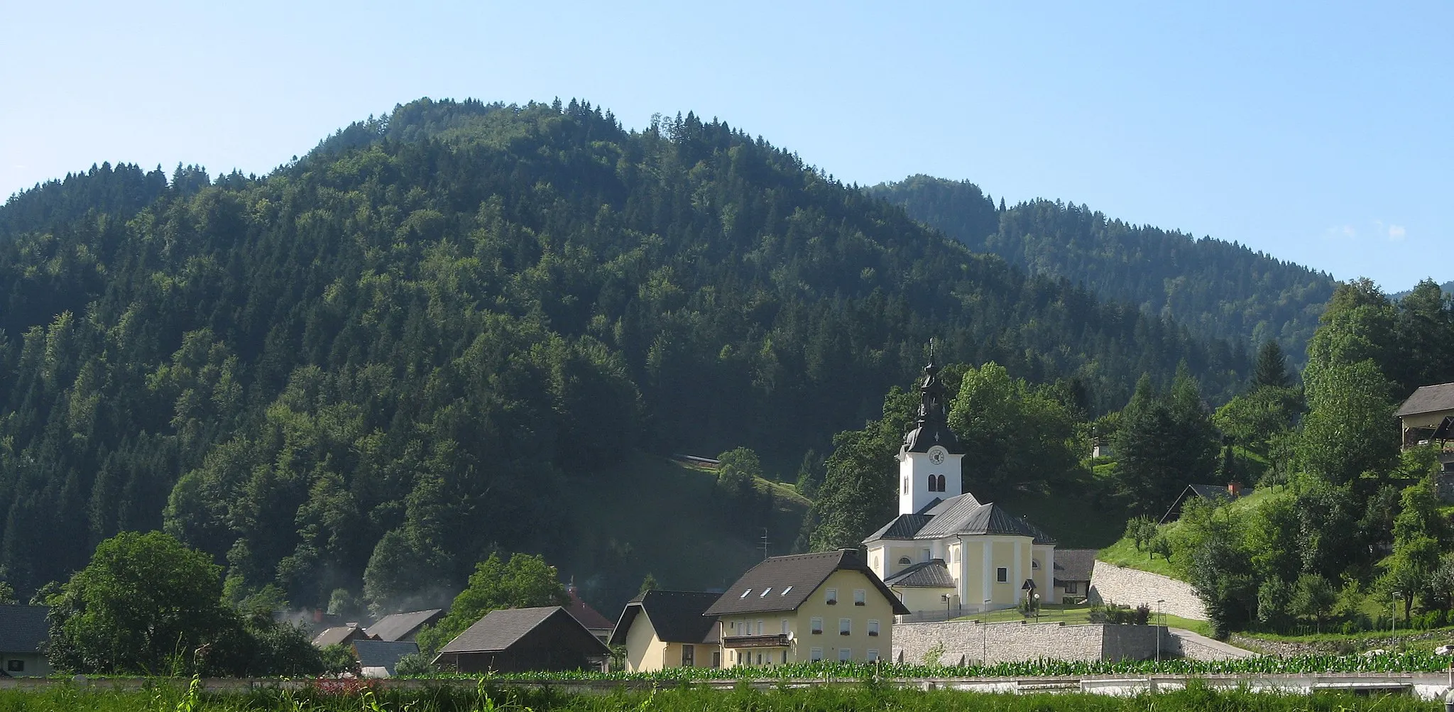 Photo showing: The village of Selca in the Železniki municipality in Slovenia