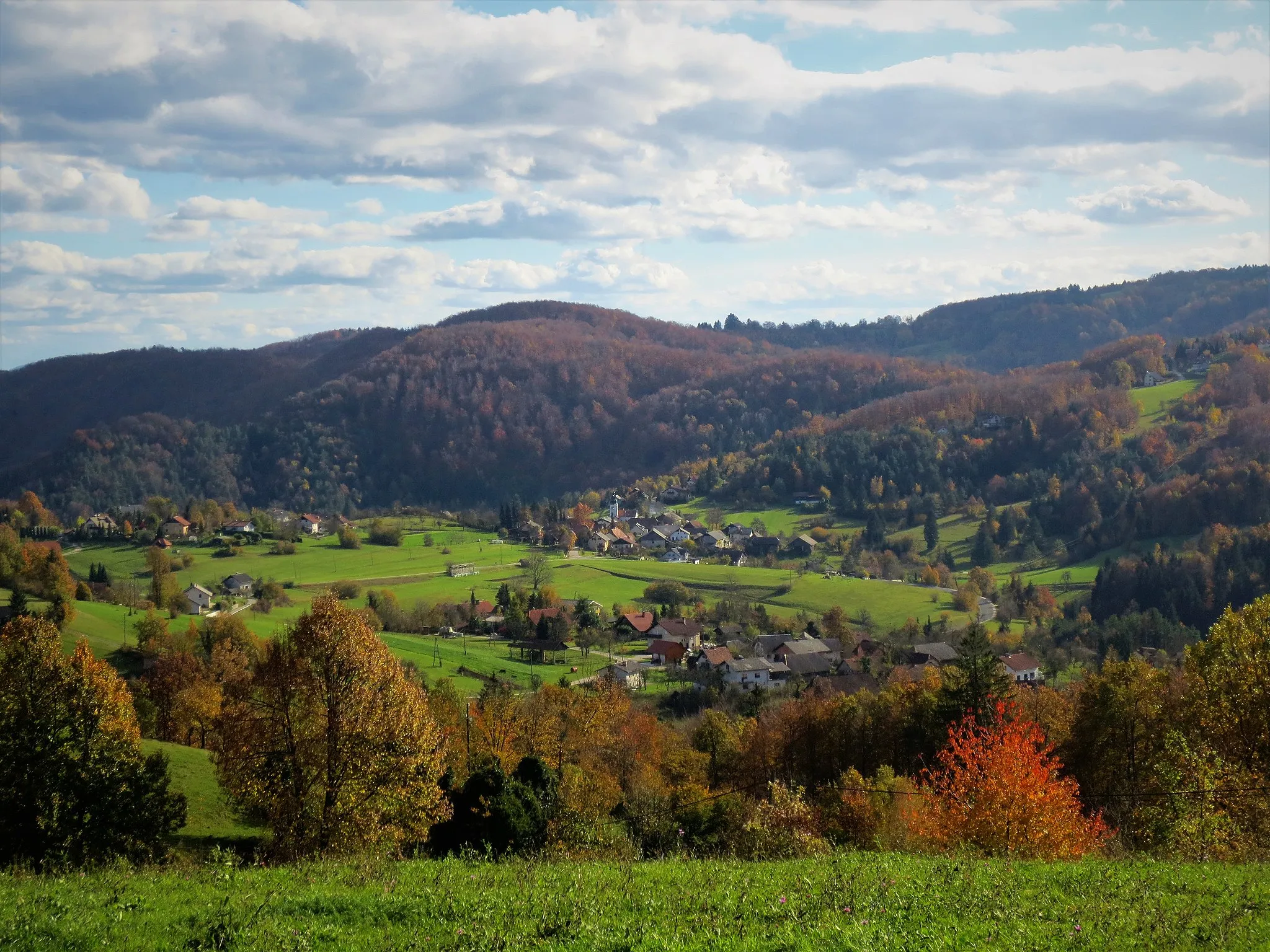 Photo showing: Veliko & Malo Trebeljevo, Slovenia