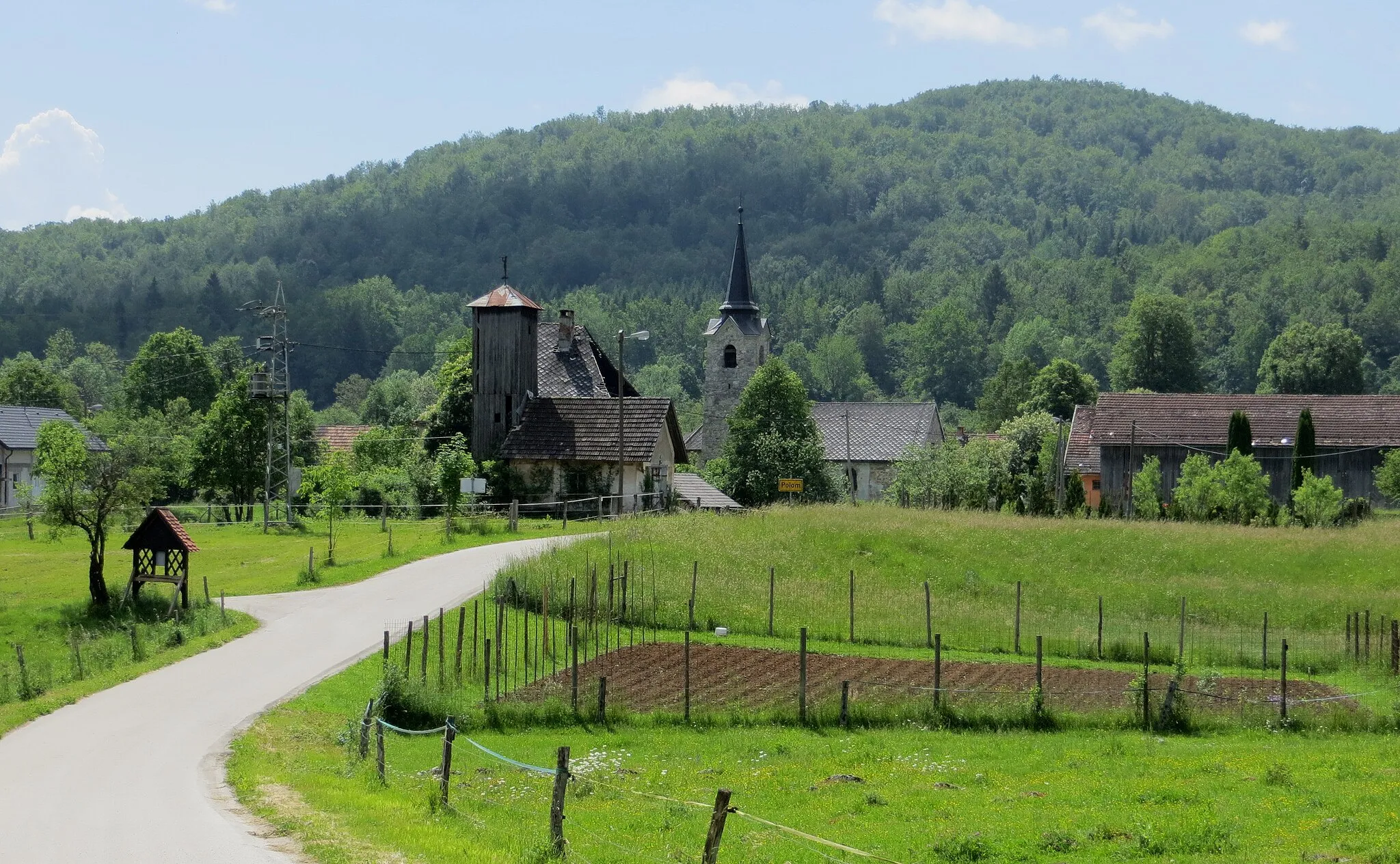 Photo showing: Polom, Municipality of Kočevje, Slovenia