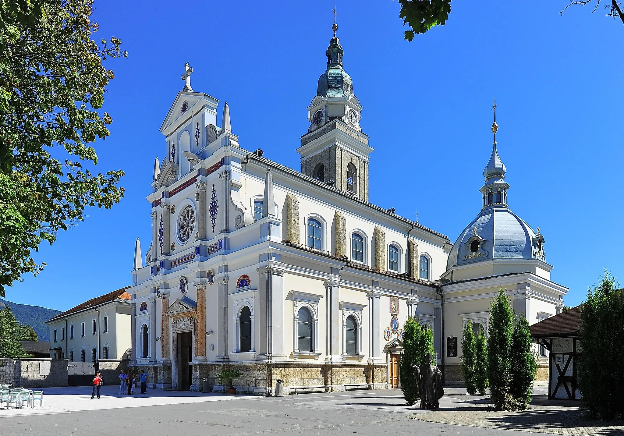 Photo showing: Parish and pilgrimage church Saint Veit in Brezje, municipality Radovljica / Upper Carniola / Slovenia / EU