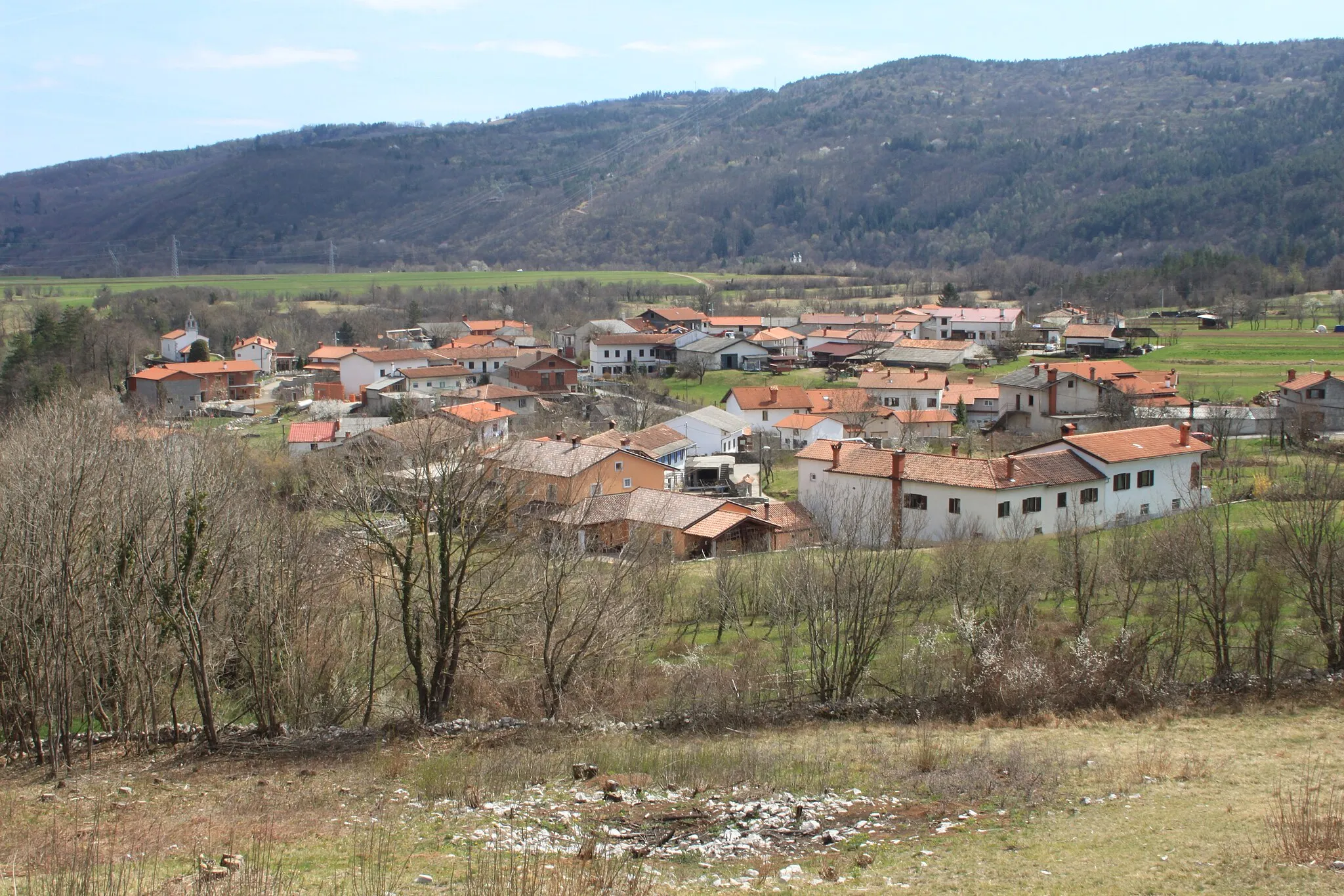 Photo showing: Škoflje, village in the Littoral region, Slovenia
