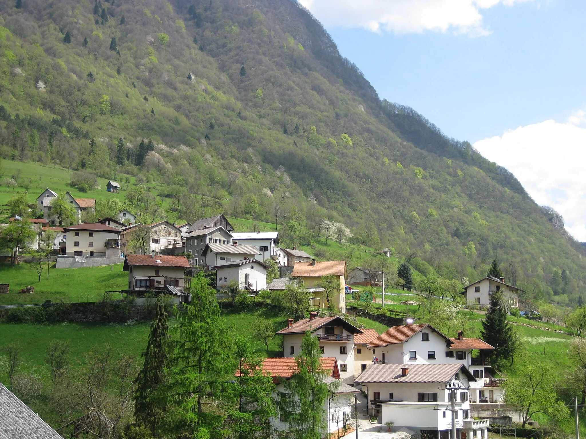 Photo showing: Koritnica, village in Slovenia (Baška grapa)