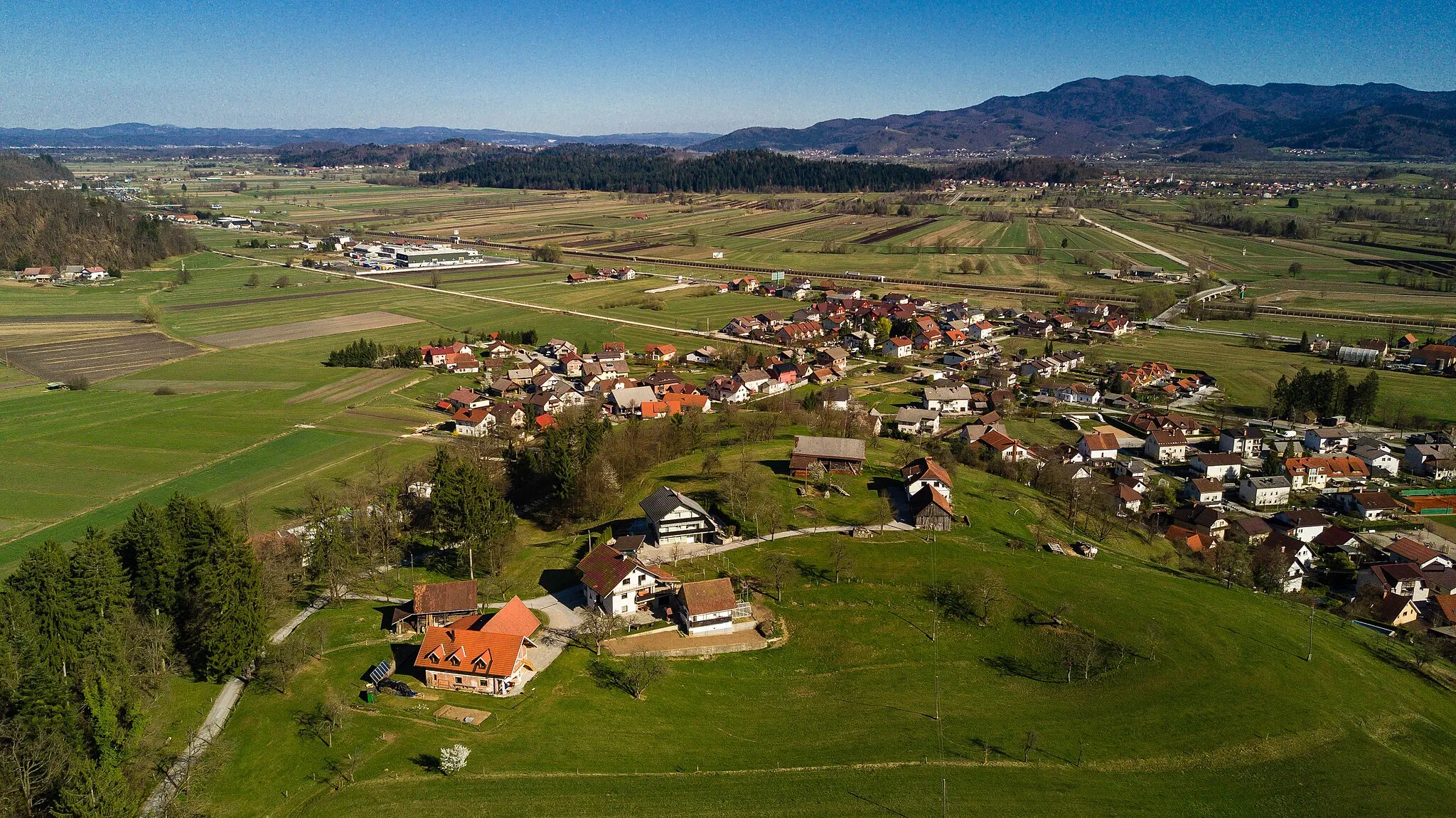 Photo showing: Drenov Grič