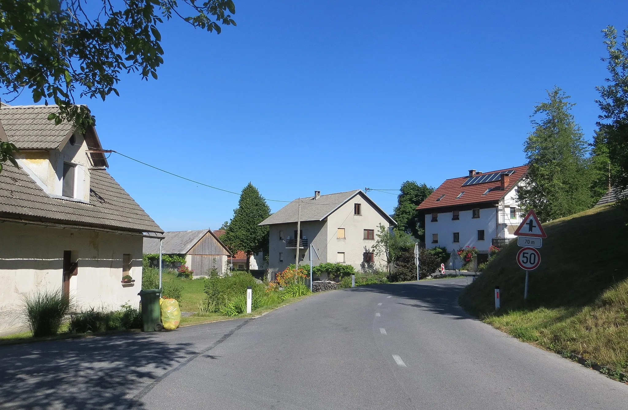 Photo showing: Ledinsko Razpotje, Municipality of Idrija, Slovenia