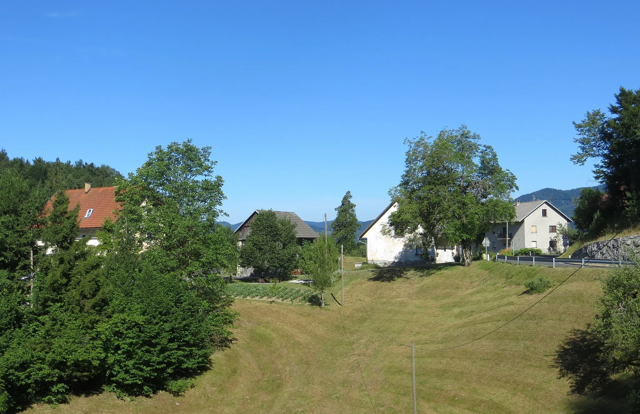 Photo showing: Ledinsko Razpotje, Municipality of Idrija, Slovenia