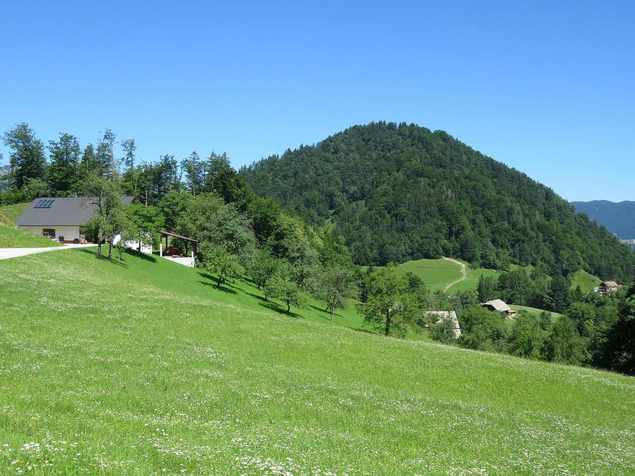 Photo showing: Ojstri Vrh, Municipality of Železniki, Slovenia