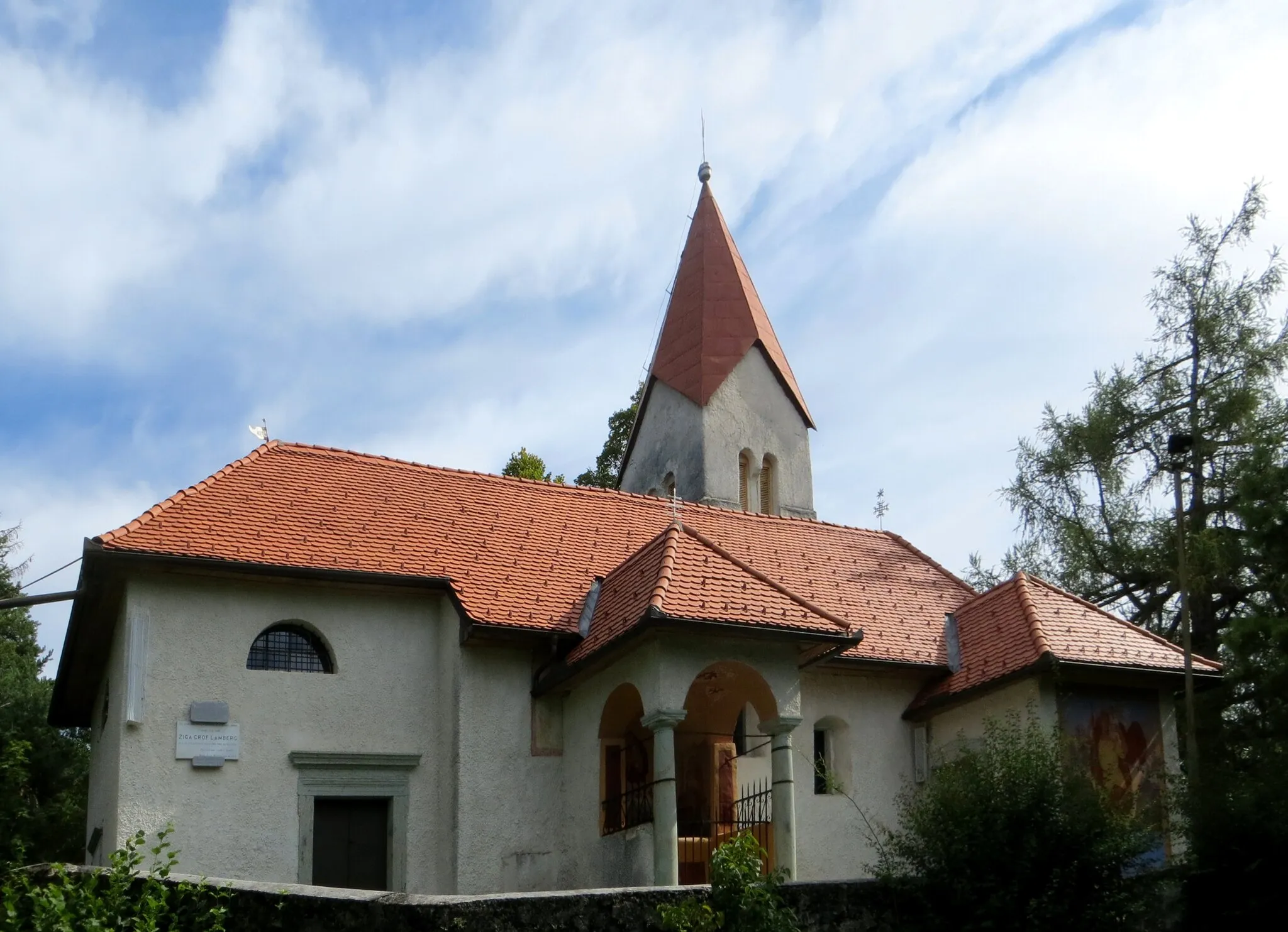 Photo showing: Saint George's Church in Bistrica pri Tržiču, Municipality of Tržič, Slovenia