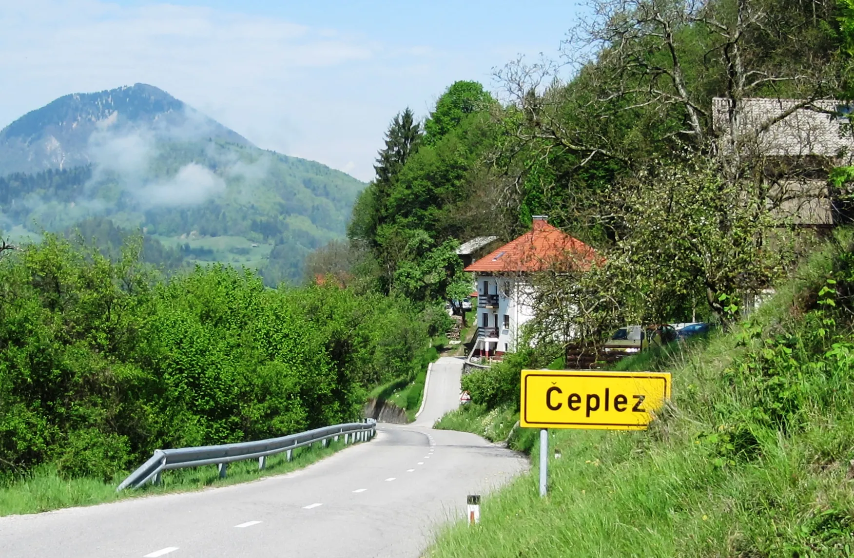 Photo showing: The settlement of Čeplez in the Municipality of Cerkno, Slovenia