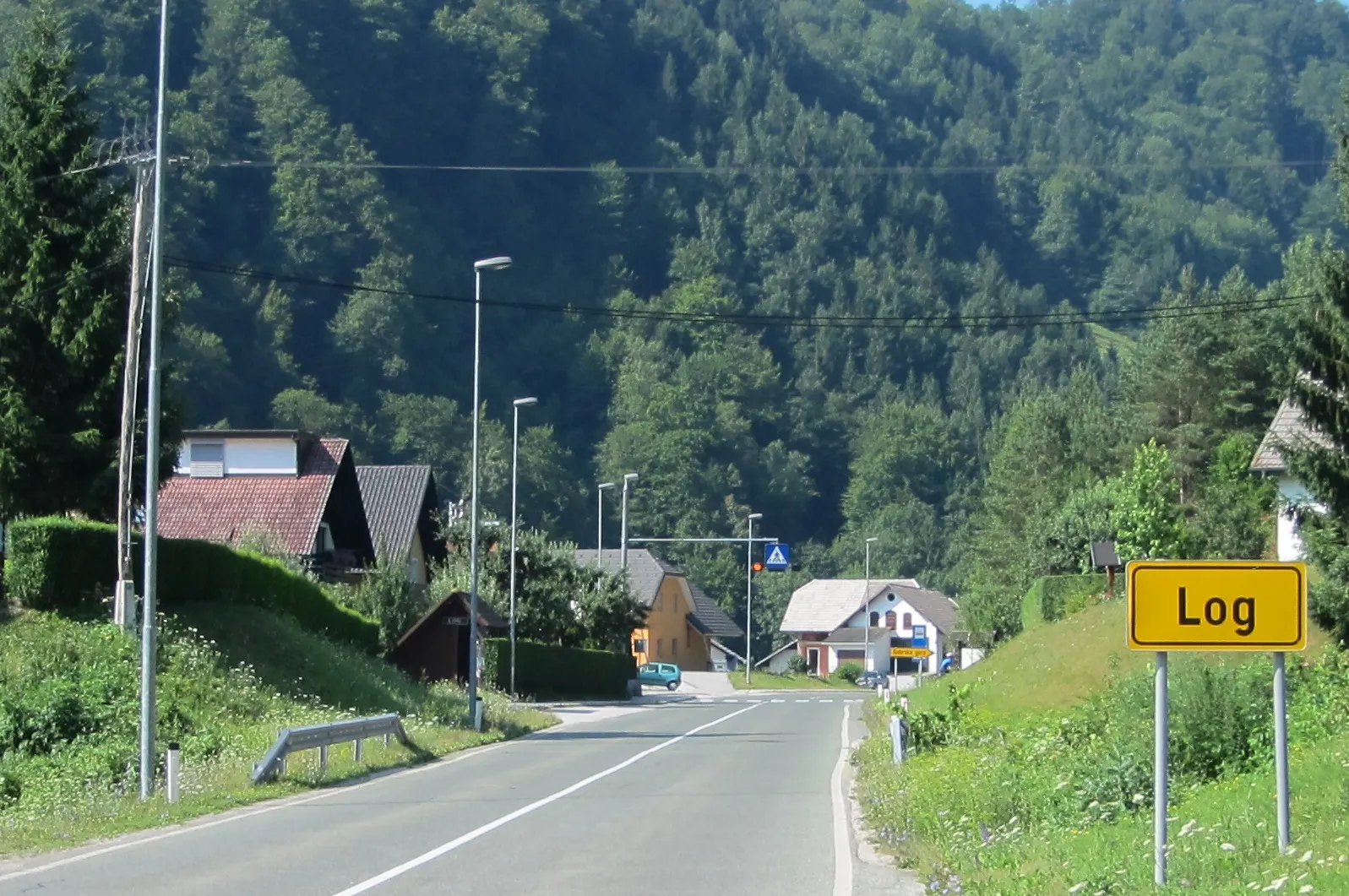 Photo showing: The village of Log nad Škofjo Loko, Municipality of Škofja Loka, Slovenia