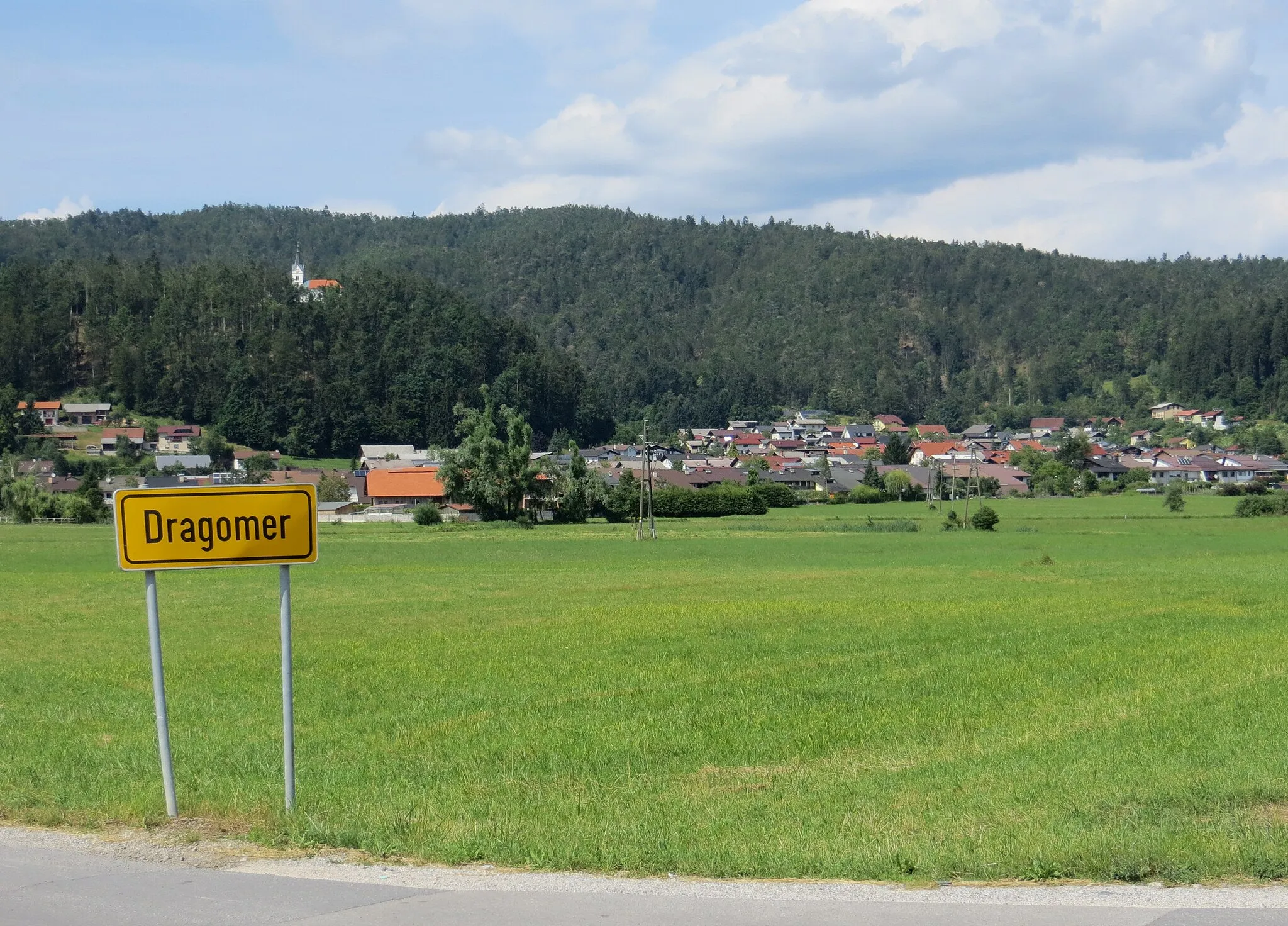 Photo showing: Dragomer, Municipality of Log–Dragomer, Slovenia