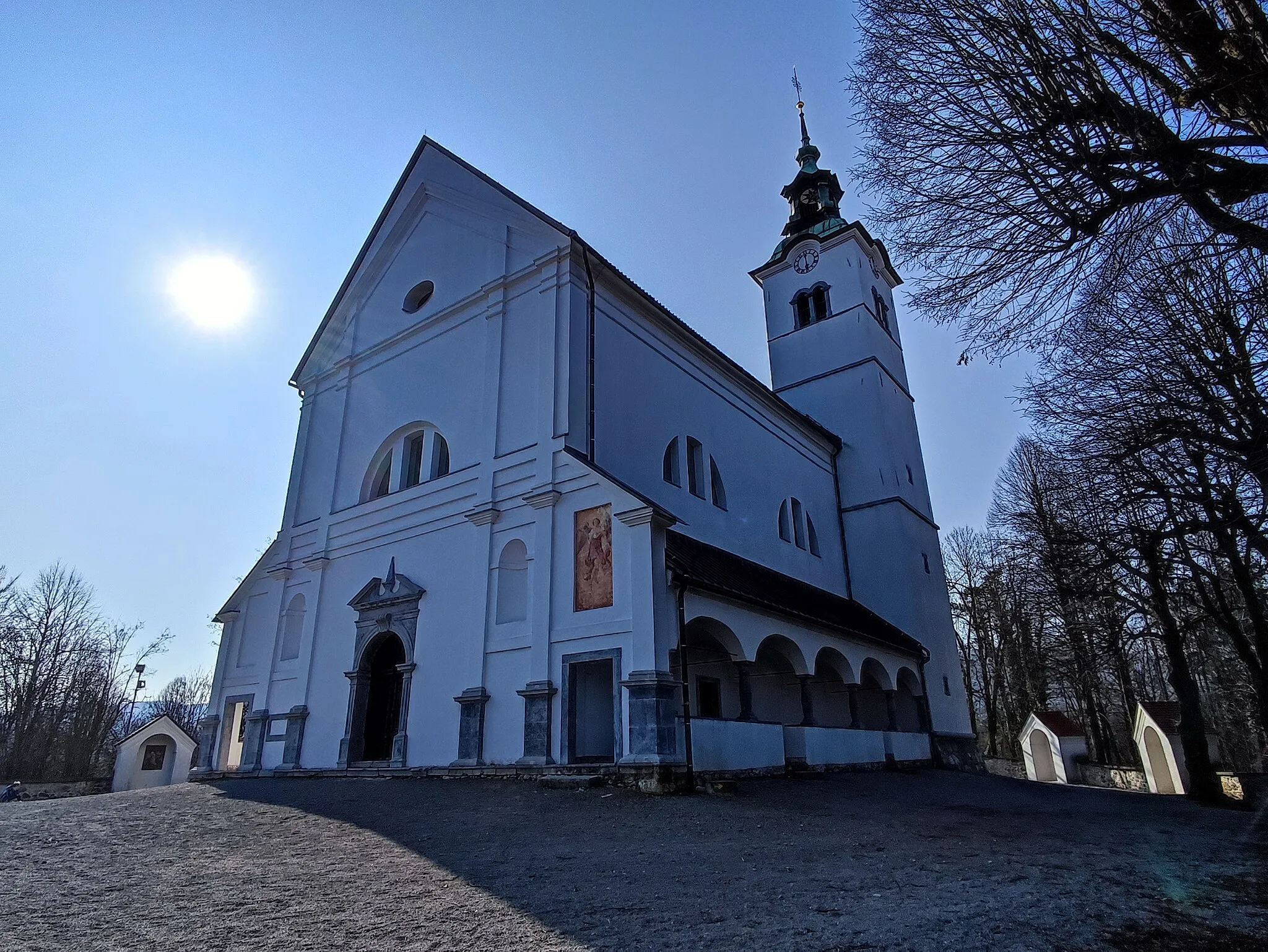 Photo showing: Holy Trinity church in Vrhnika.