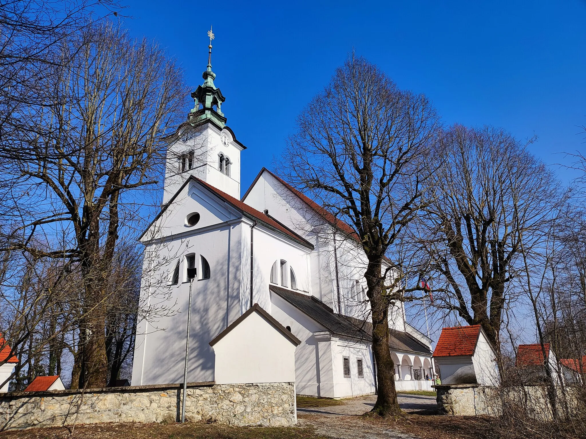 Photo showing: Holy Trinity church in Vrhnika.