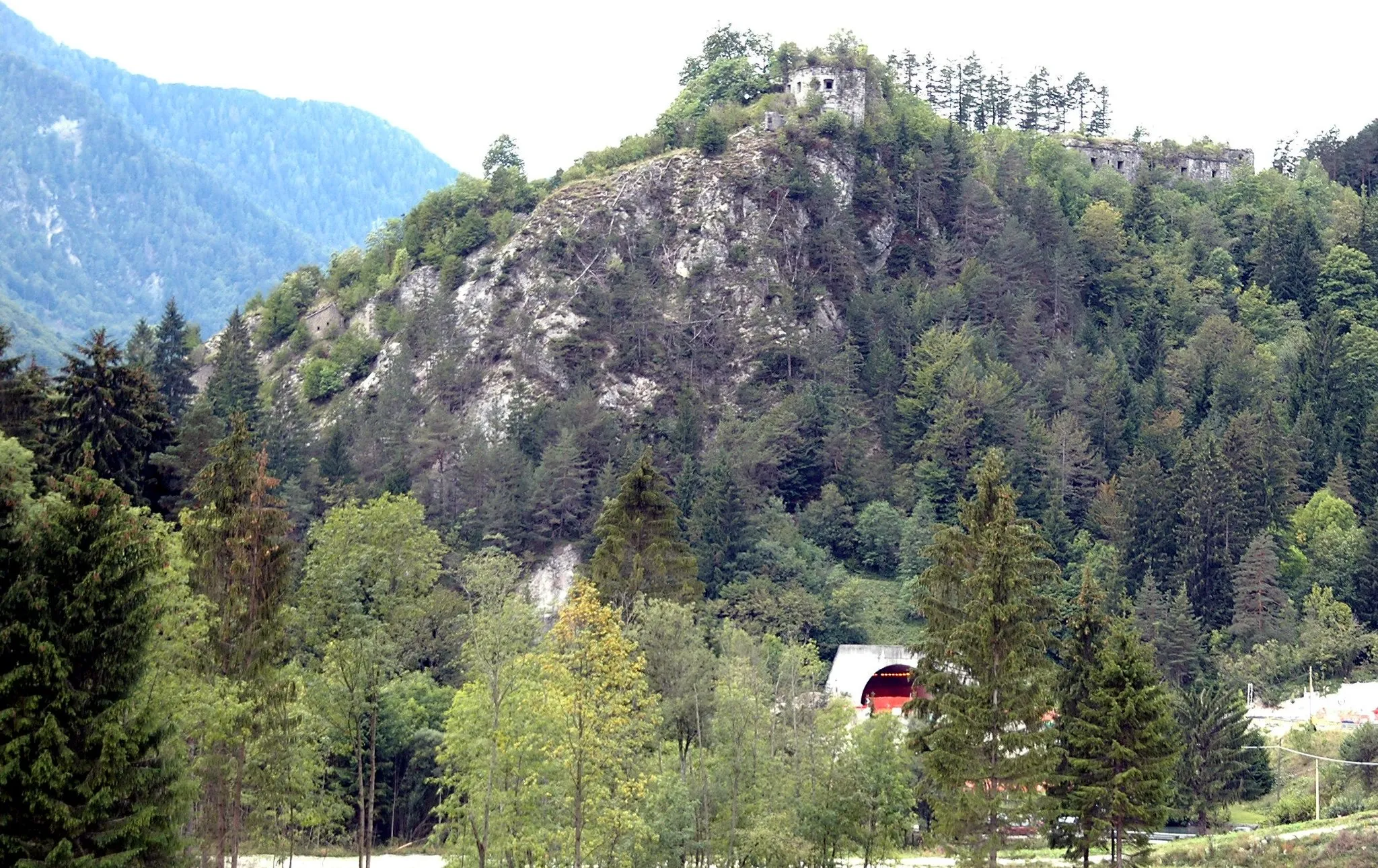 Photo showing: Fort Hensel, municipality Malborghetto in Val Canale, region Friuli-Venezia Giulia, Italy, EU