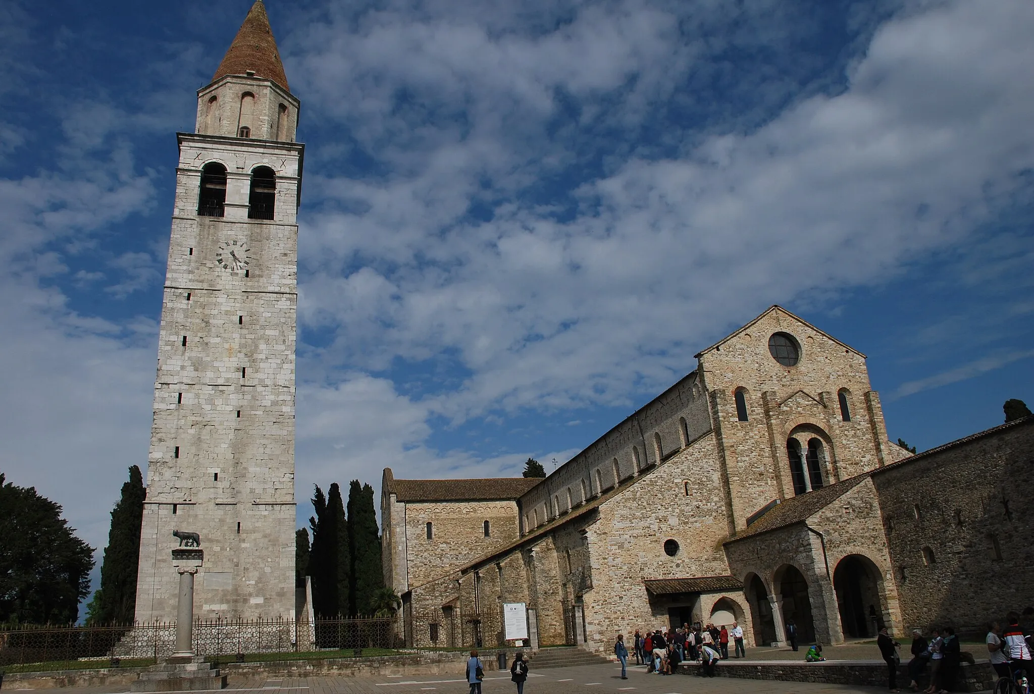 Photo showing: Aquileia (Udine), Basilica romana 18 Maggio 2014