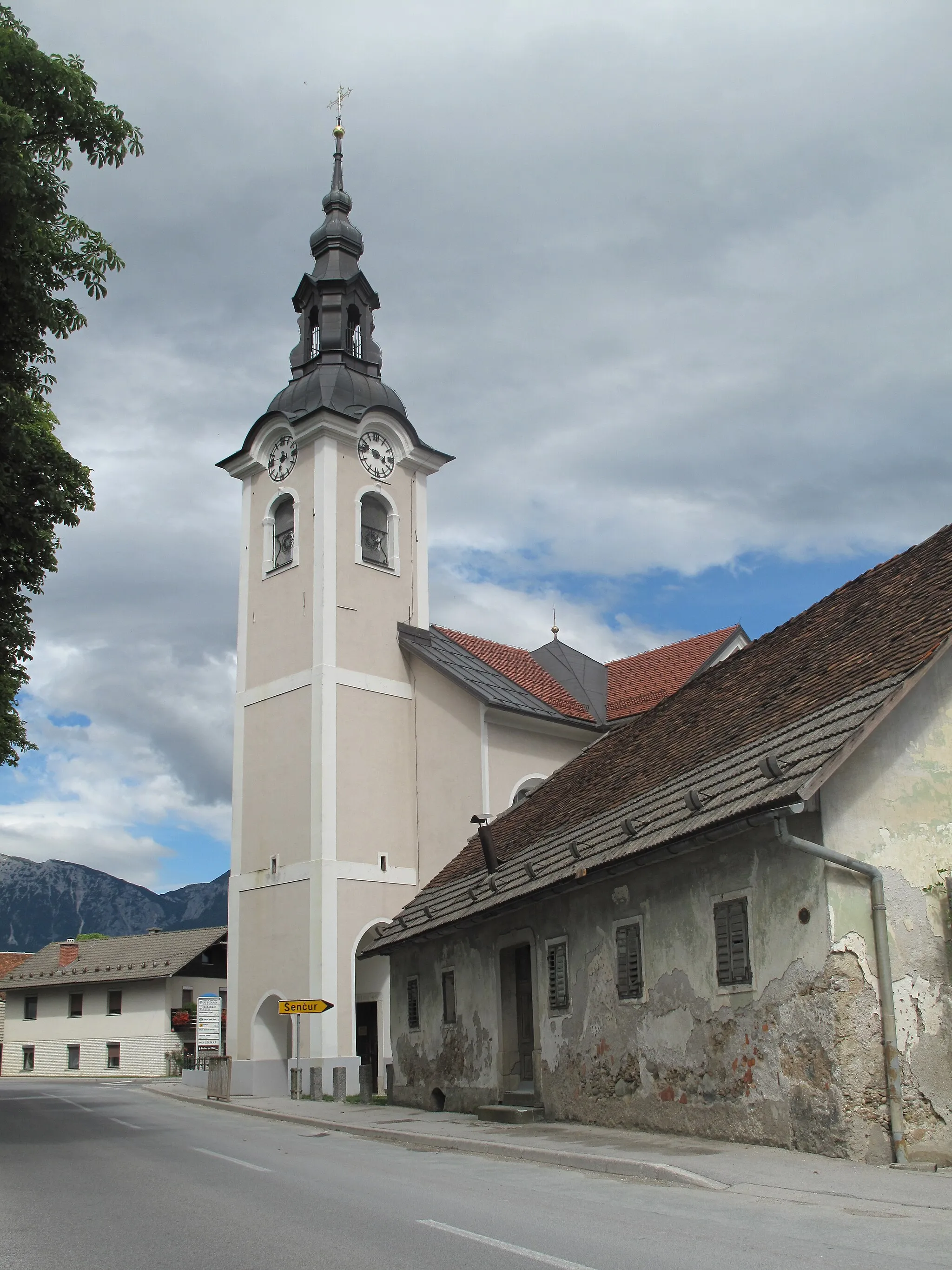 Photo showing: Visoko, church