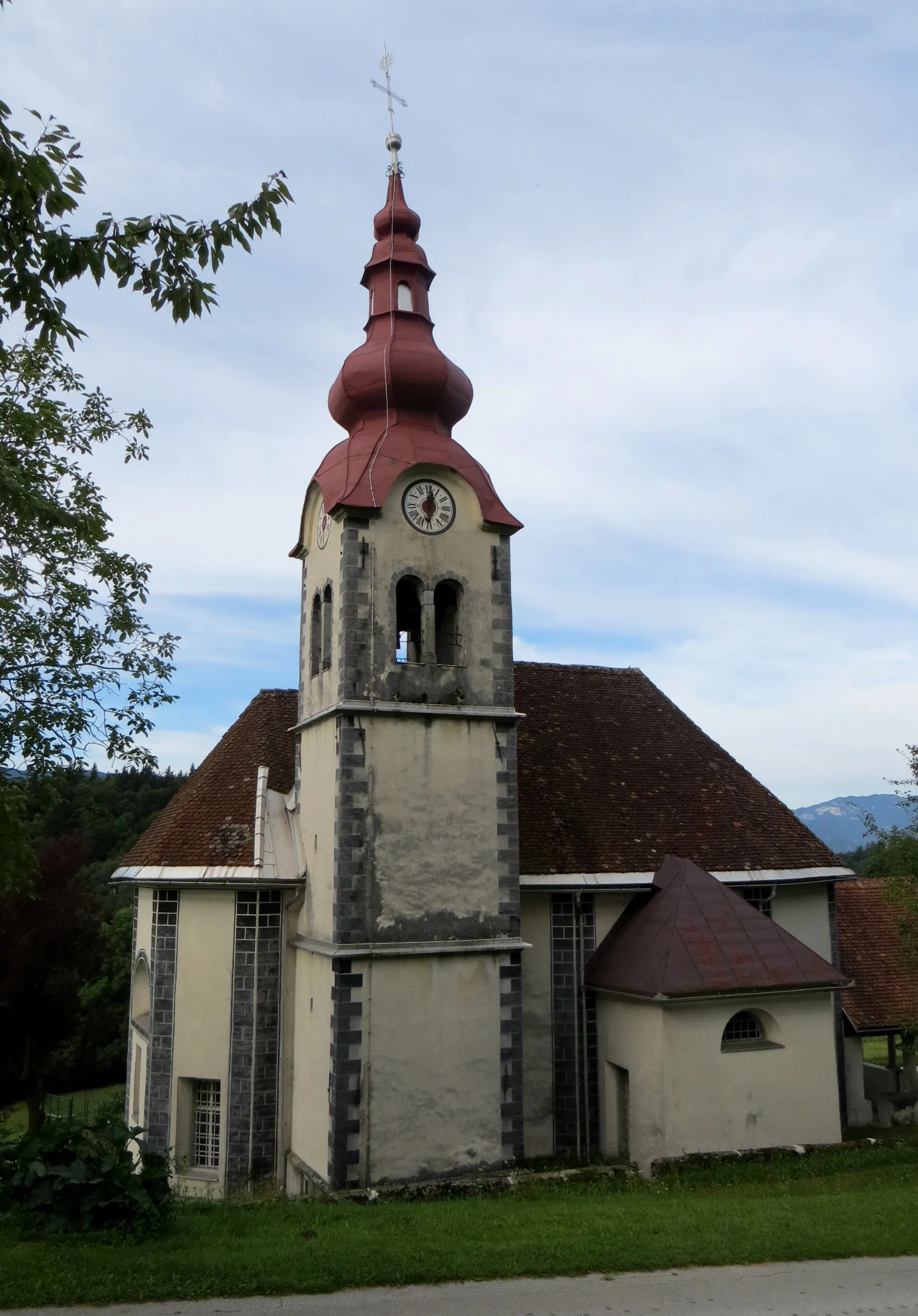 Photo showing: Saint Lucy's Church in Zadnja Vas, Municipality of Radovljica, Slovenia