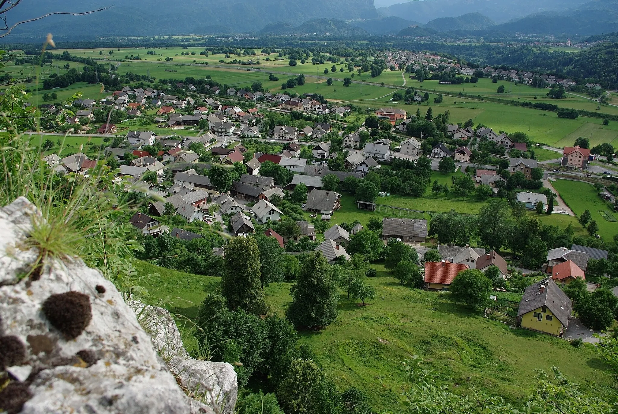 Photo showing: Žirovnica, Slovenia.