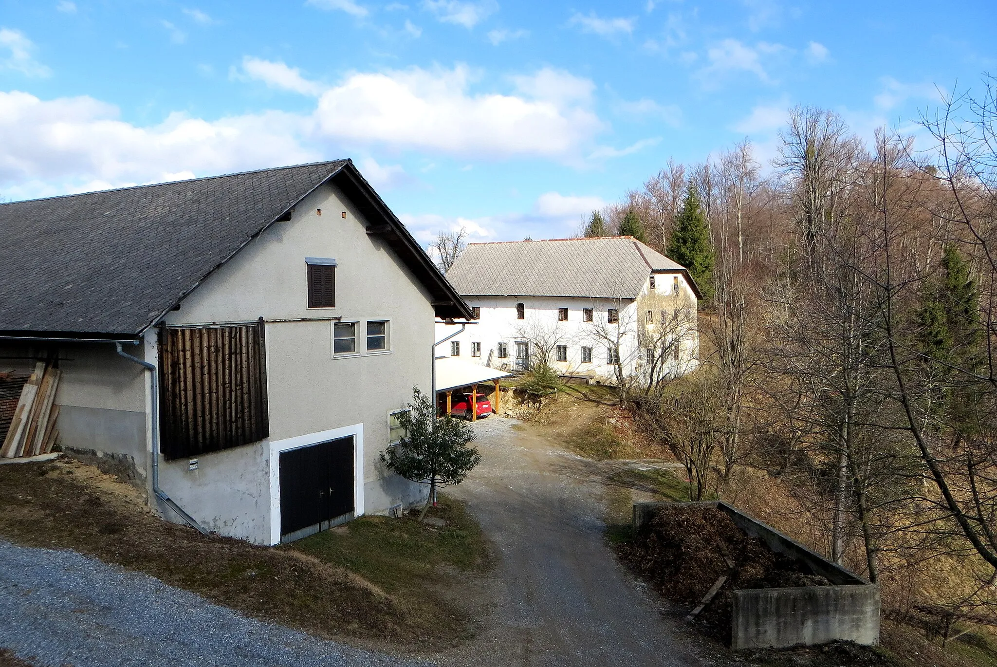 Photo showing: The Bukovšek farm in Svetega Petra Hrib, Municipality of Škofja Loka, Slovenia