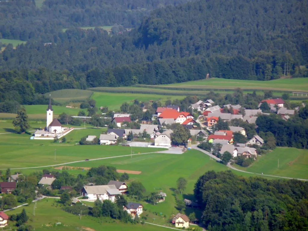 Photo showing: Srednja Dobrava