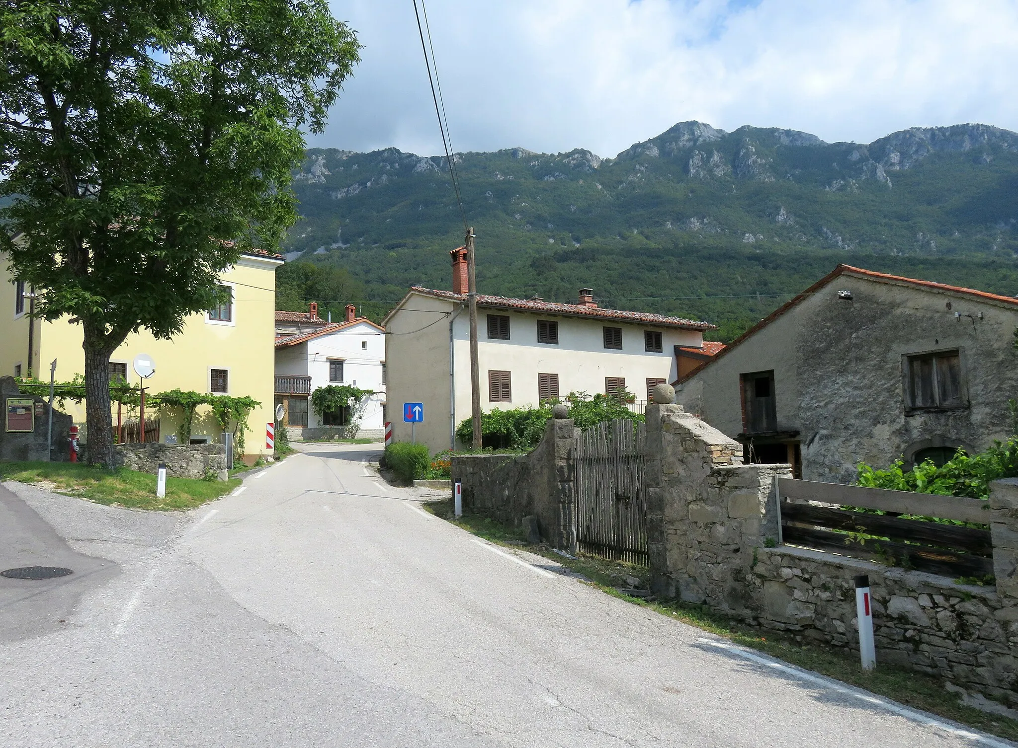 Photo showing: Slokarji, Municipality of Ajdovščina, Slovenia