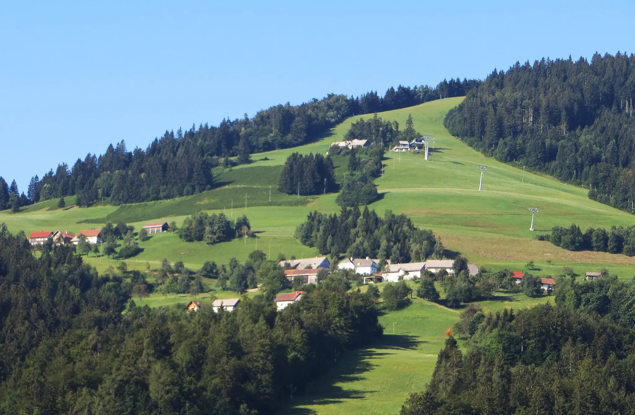Photo showing: Zapreval, Municipality of Gorenja Vas–Poljane, Slovenia