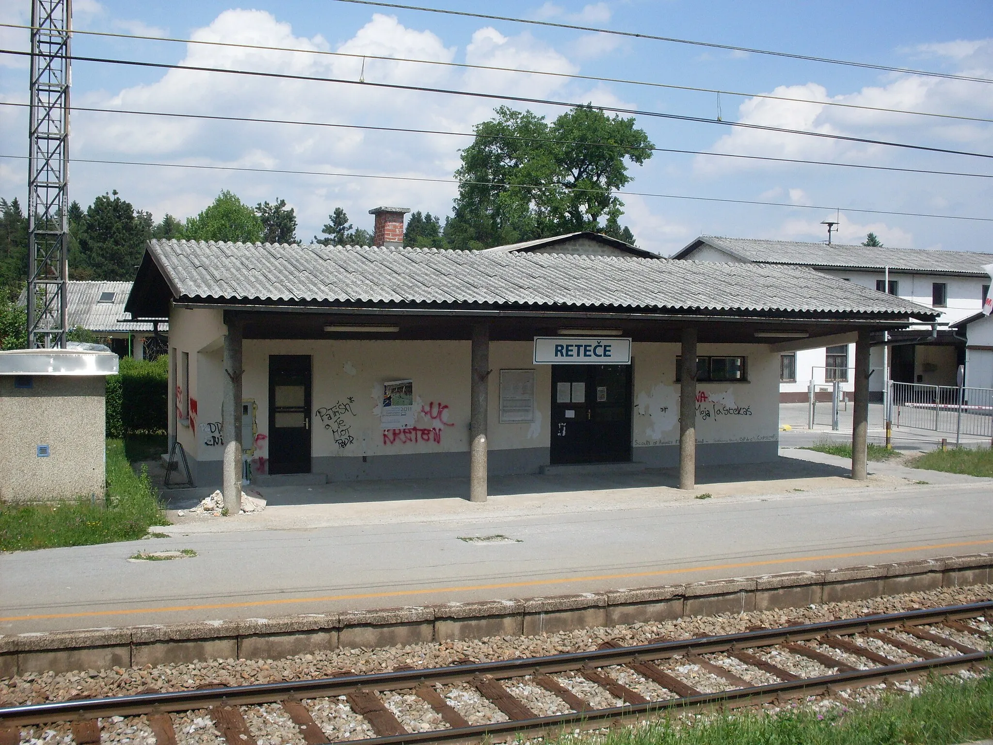 Photo showing: Railway halt in Reteče, Slovenia