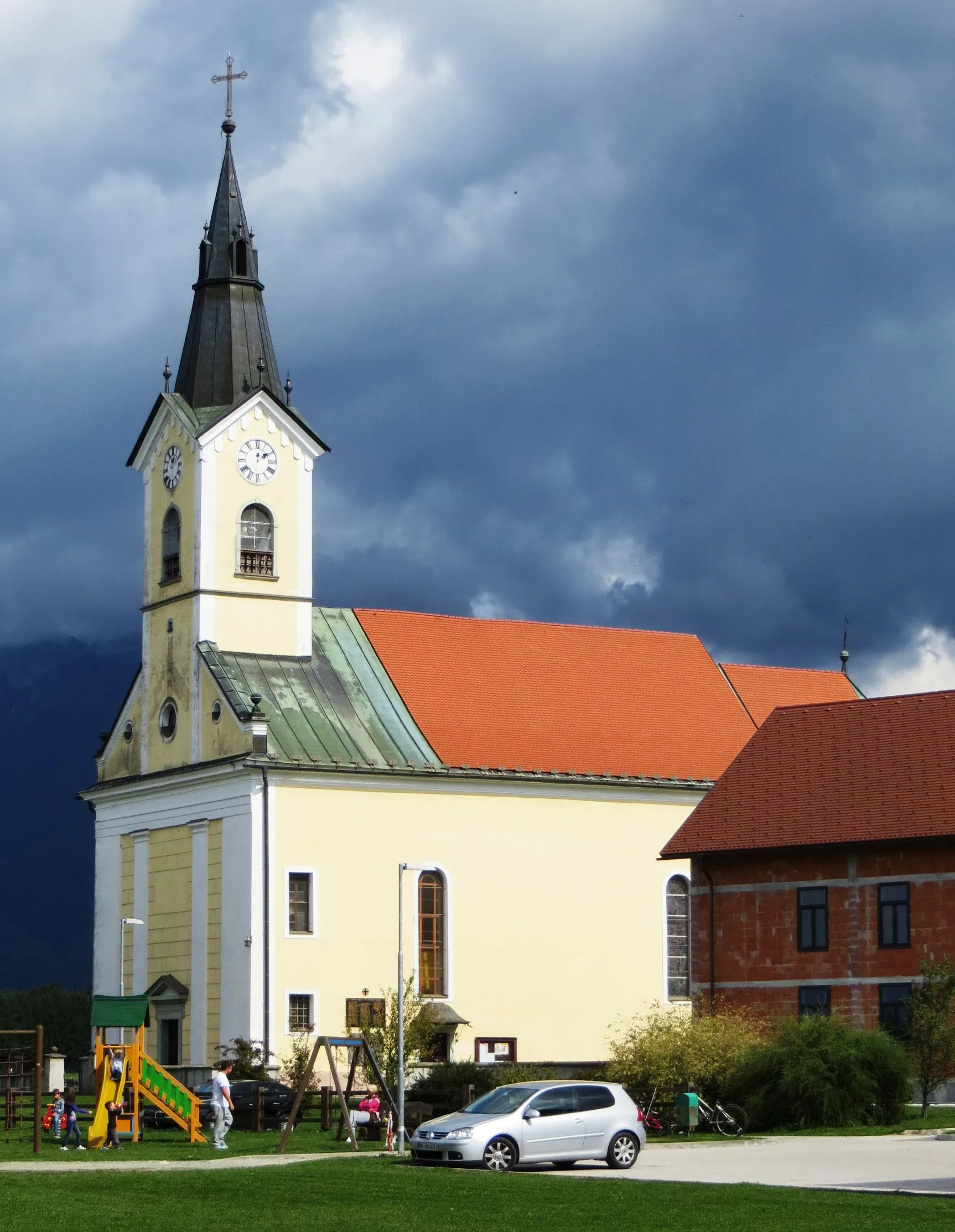 Photo showing: Saint Sixtus' Church in Predoslje, Municipality of Kranj, Slovenia