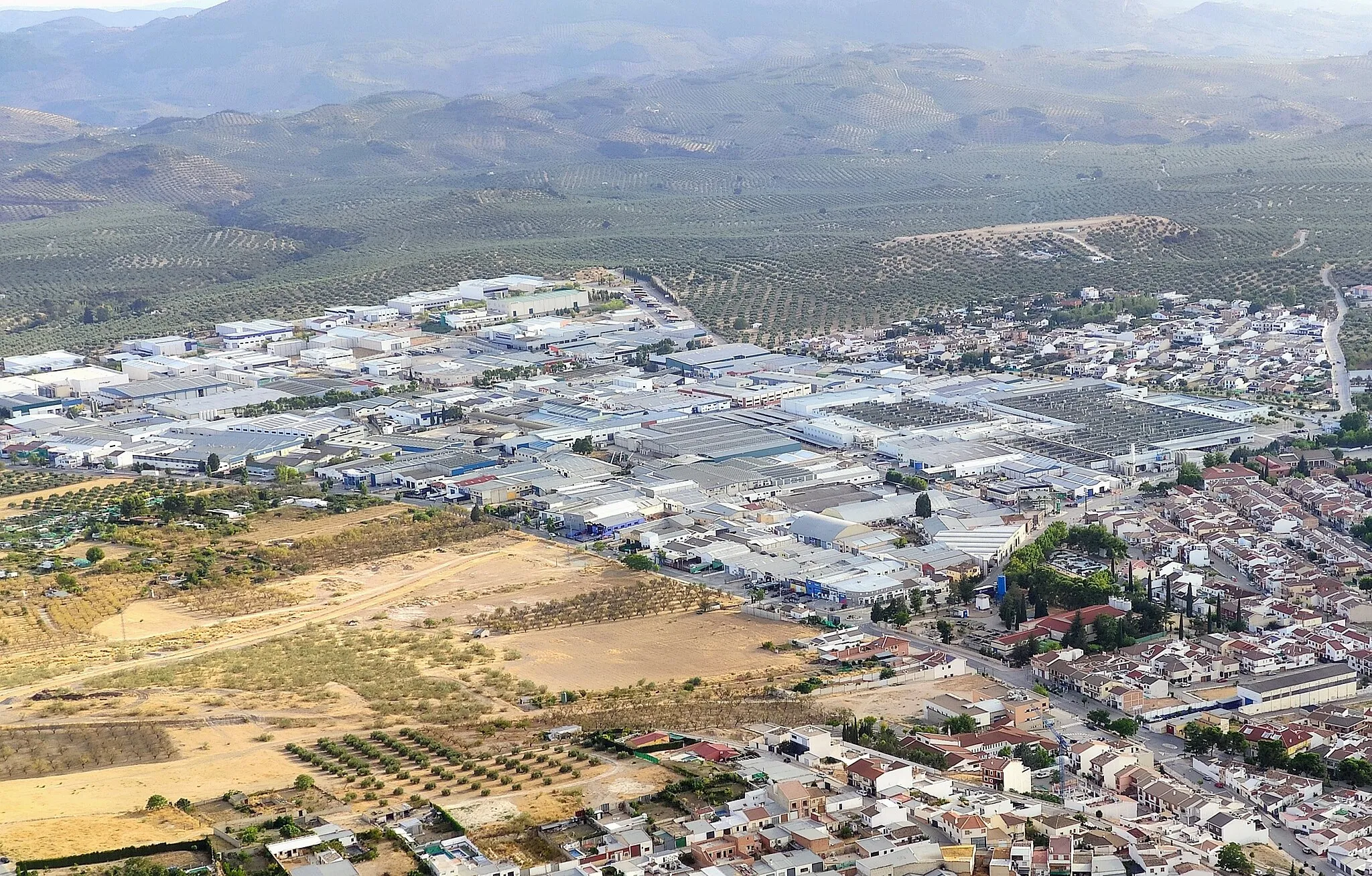 Photo showing: General view of the Cañada de la Fuente industrial area. Martos, Jaén (Spain).