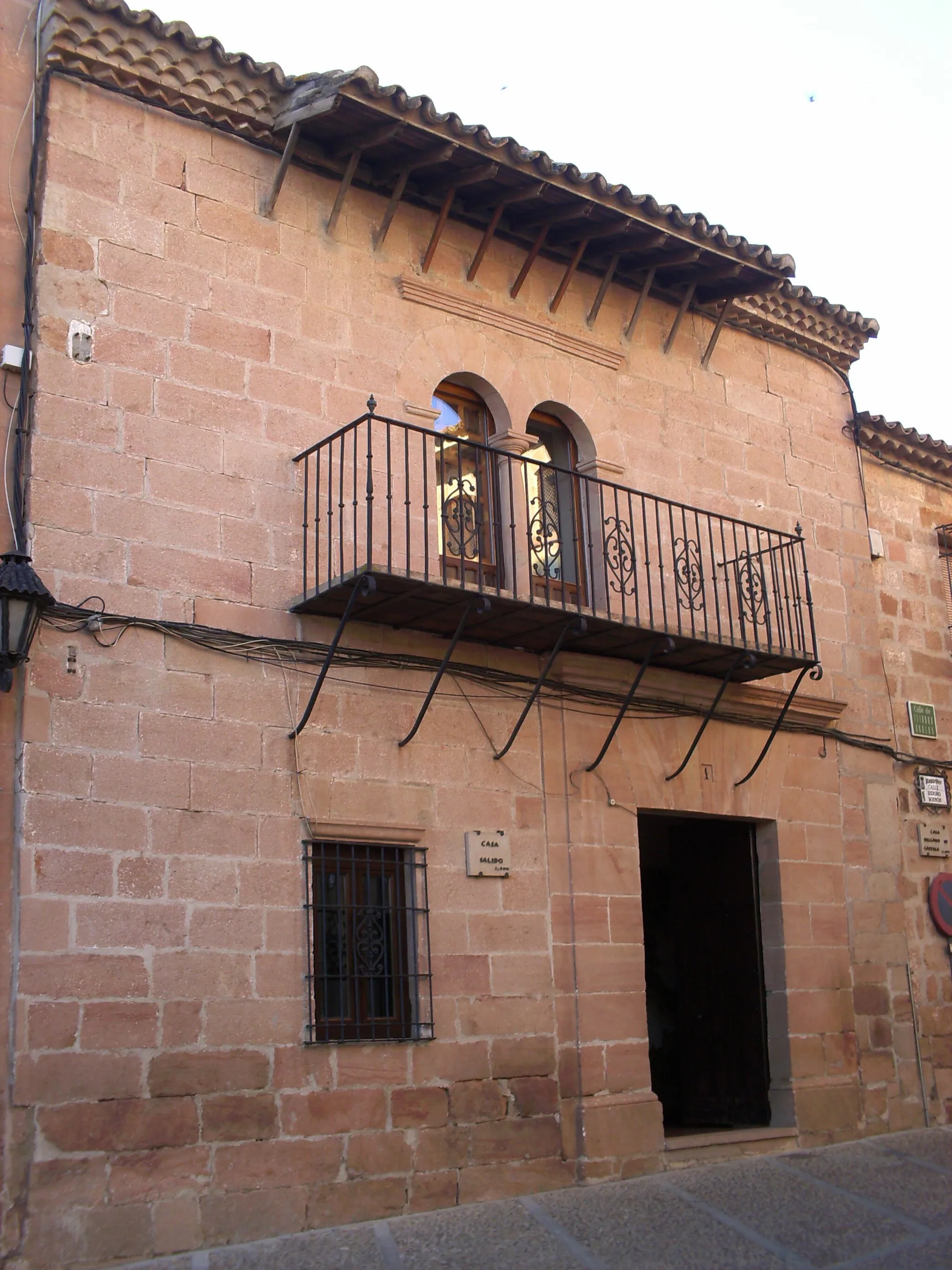 Photo showing: Casa Salido, en Baños de la Encina.