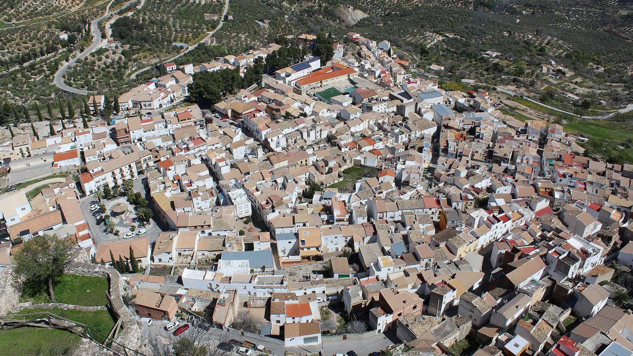 Photo showing: Vista general desde el castillo de Albanchez de Mágina.