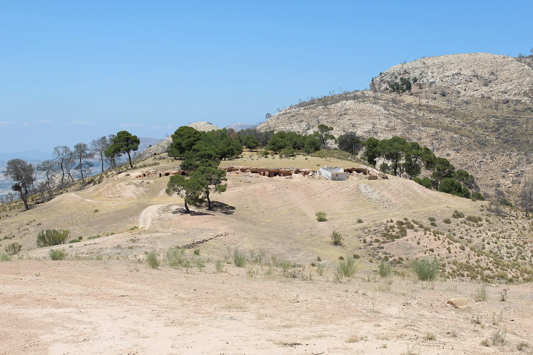 Photo showing: Cuevas del Panderón, en el término municipal de Quesada, provincia de Jaén.
