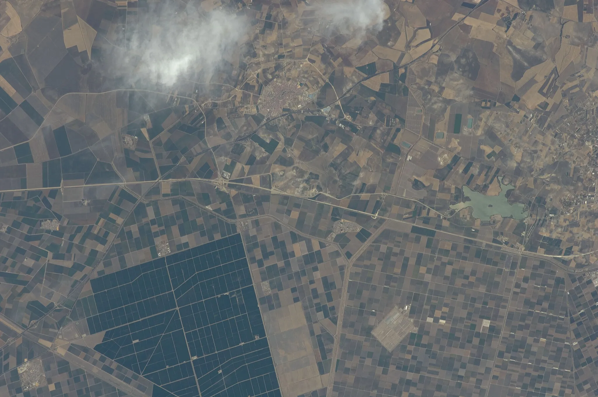 Photo showing: View of Spain taken during ISS Expedition 20.