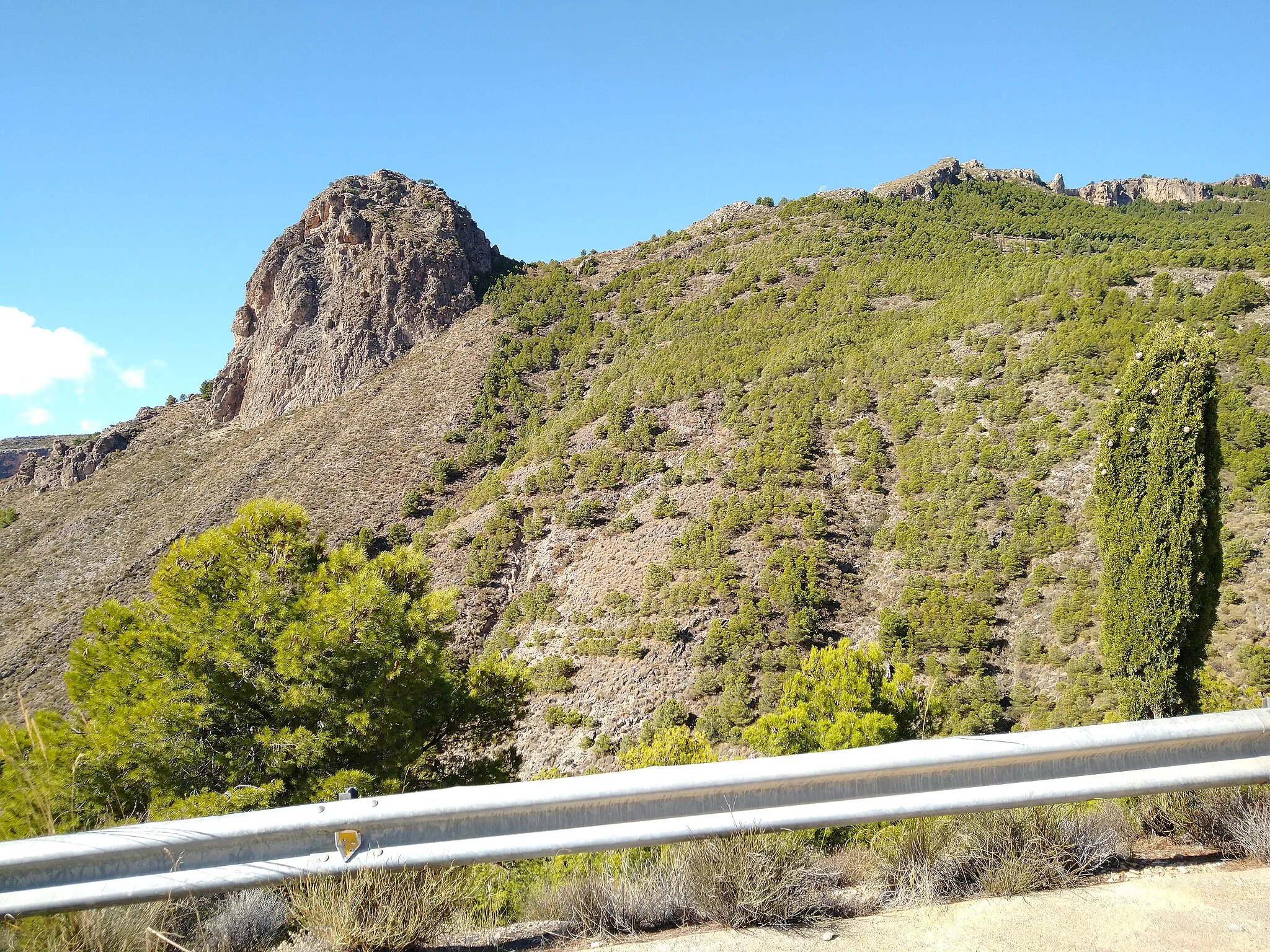 Photo showing: Visita al peñón de Bernal, Vícar, Almería, en 20201107.