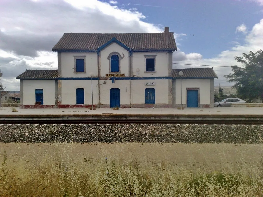 Photo showing: Estación de ferrocarril de Huétor-Tájar