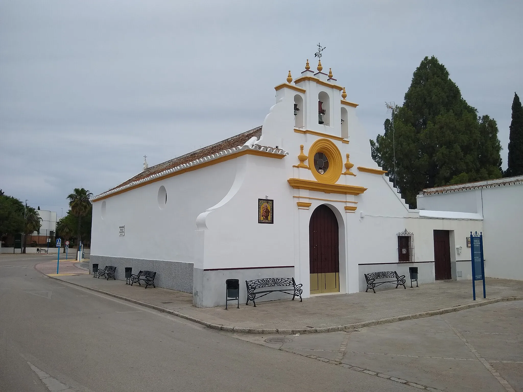 Photo showing: Ermita de San Antonio. Arahal, provincia de Sevilla, Andalucía, España.