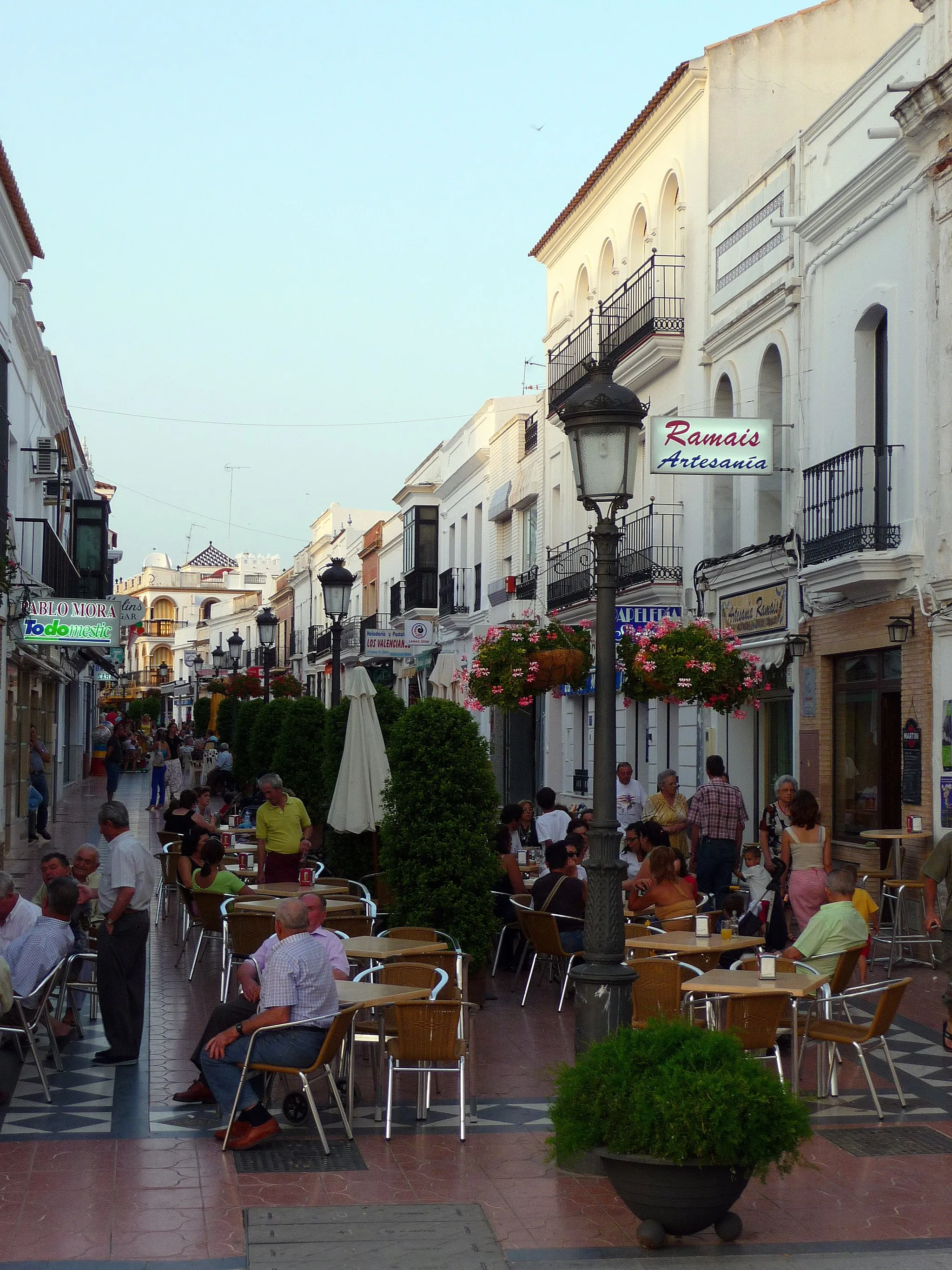 Photo showing: Plaza Larga. Cartaya, provincia de Huelva (España)