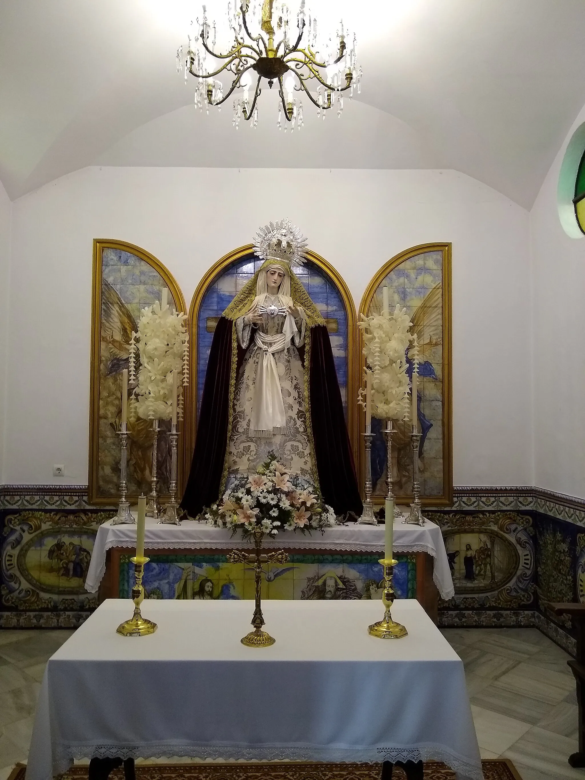Photo showing: Virgen de los Dolores. Iglesia de San Ildefonso. Mairena del Aljarafe, provincia de Sevilla, Andalucía, España.