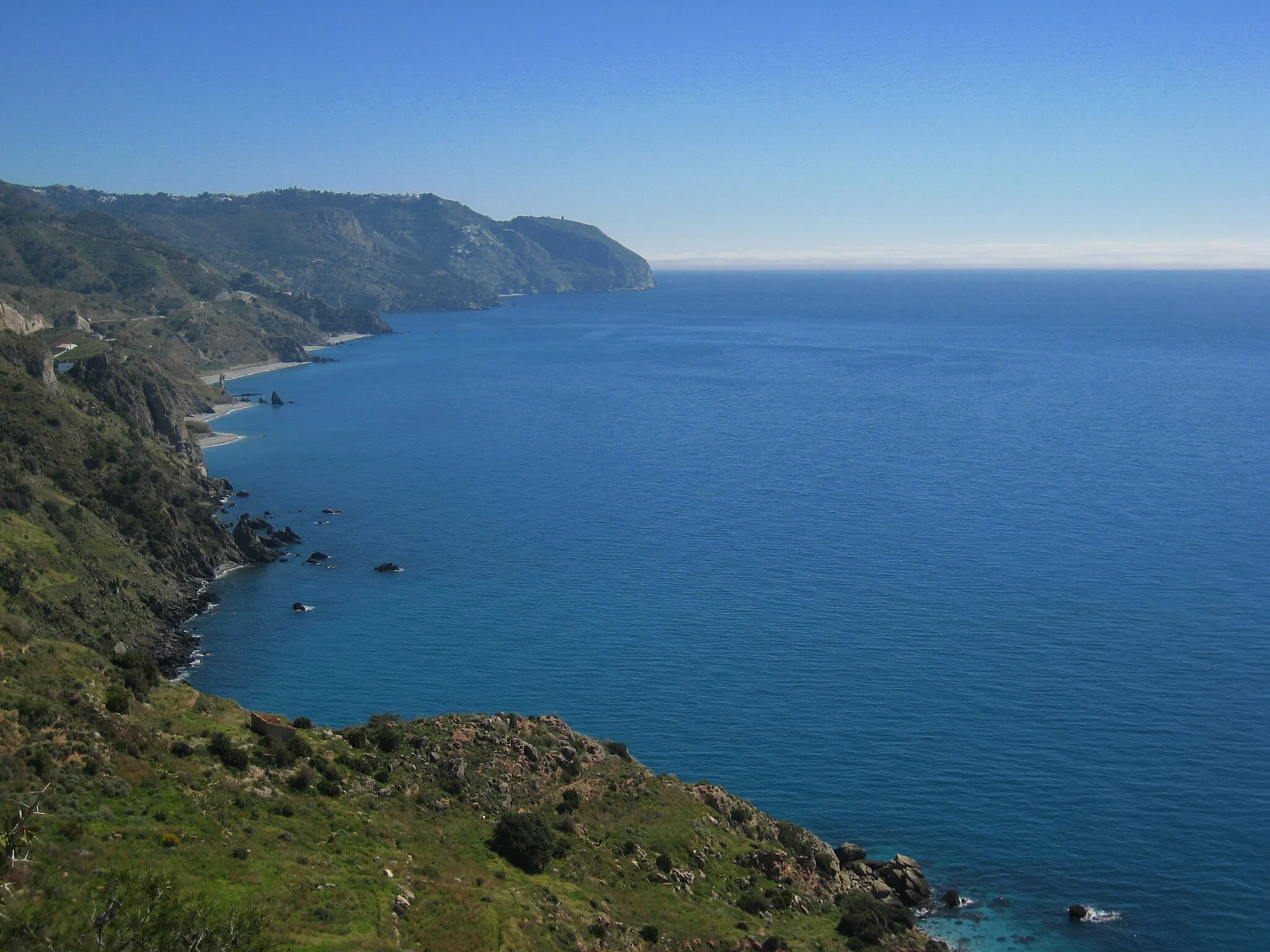 Photo showing: Acantilados de Maro, Nerja, Málaga, España