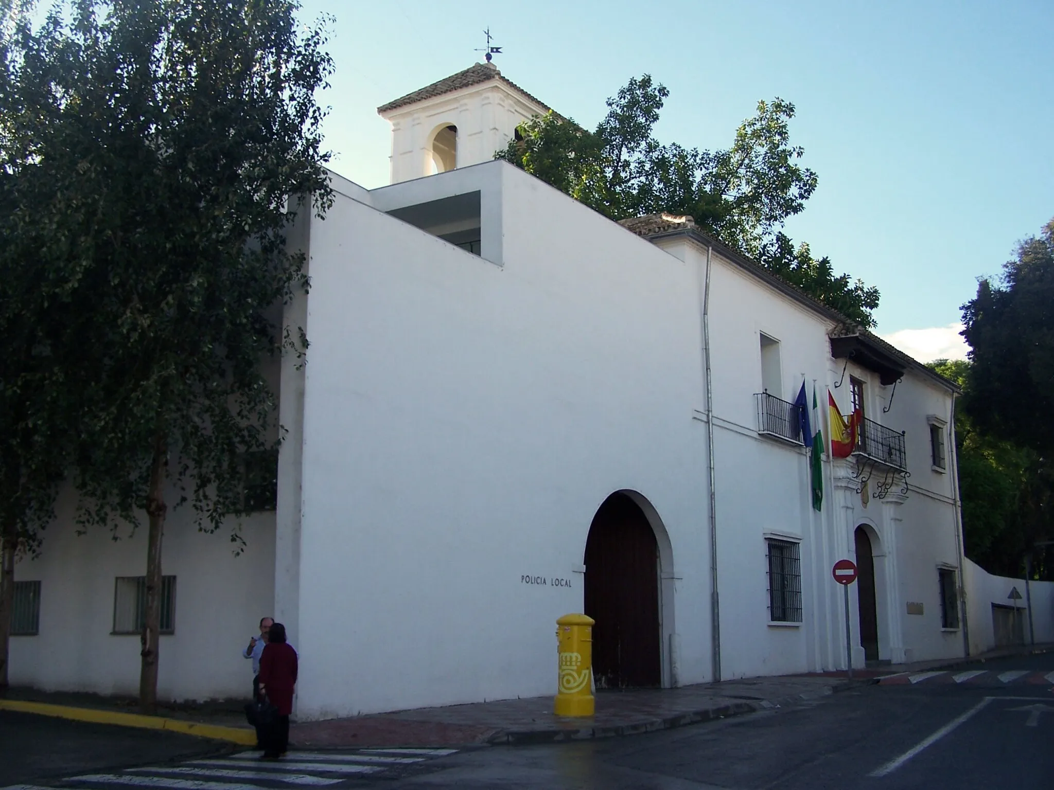 Photo showing: Ayuntamiento de Tomares