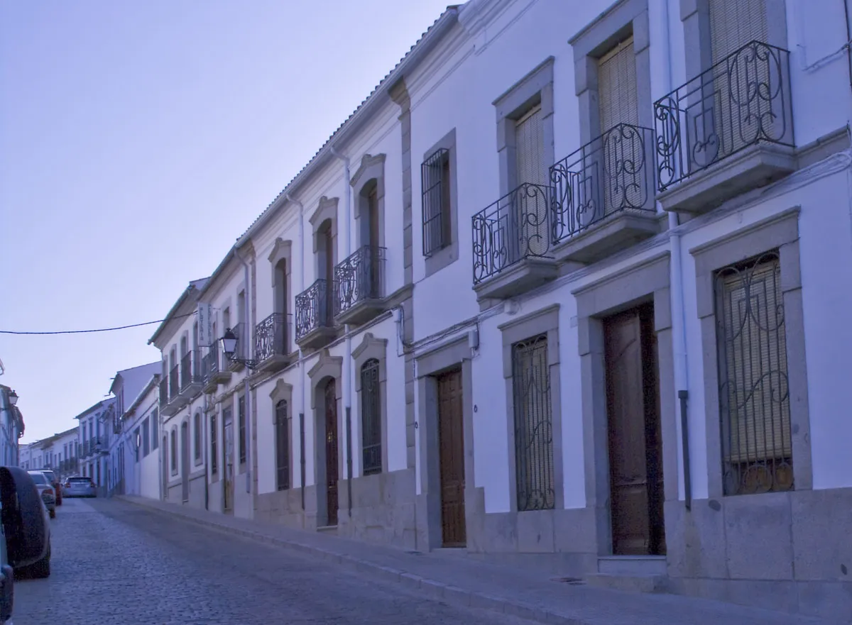 Photo showing: Calle de Villanueva