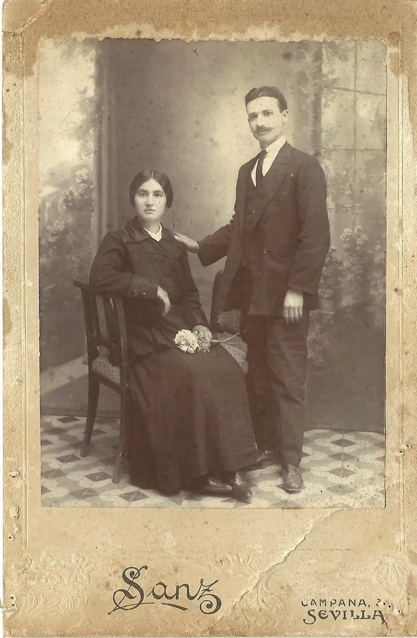 Photo showing: Una familia tipica de El Pedroso