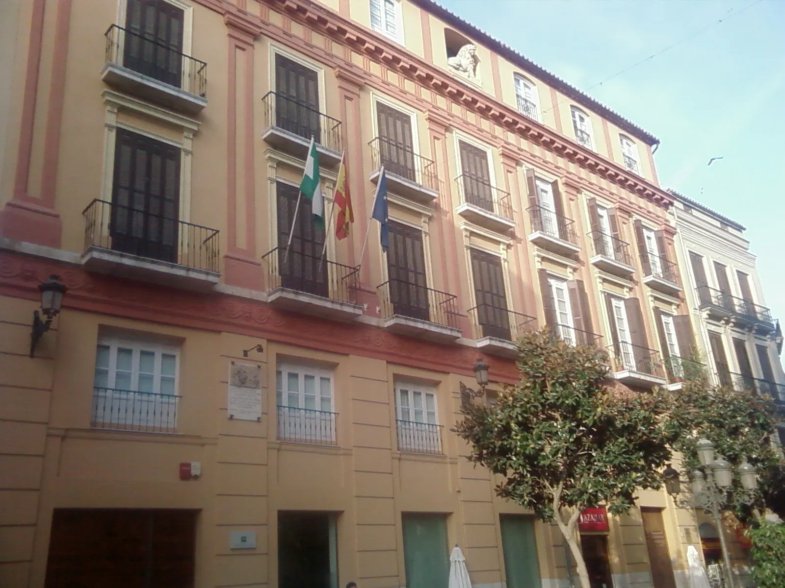 Photo showing: Former Parador de San Rafael building, Málaga, Spain
Head offices of the Touristic Public Company of Andalusia.
