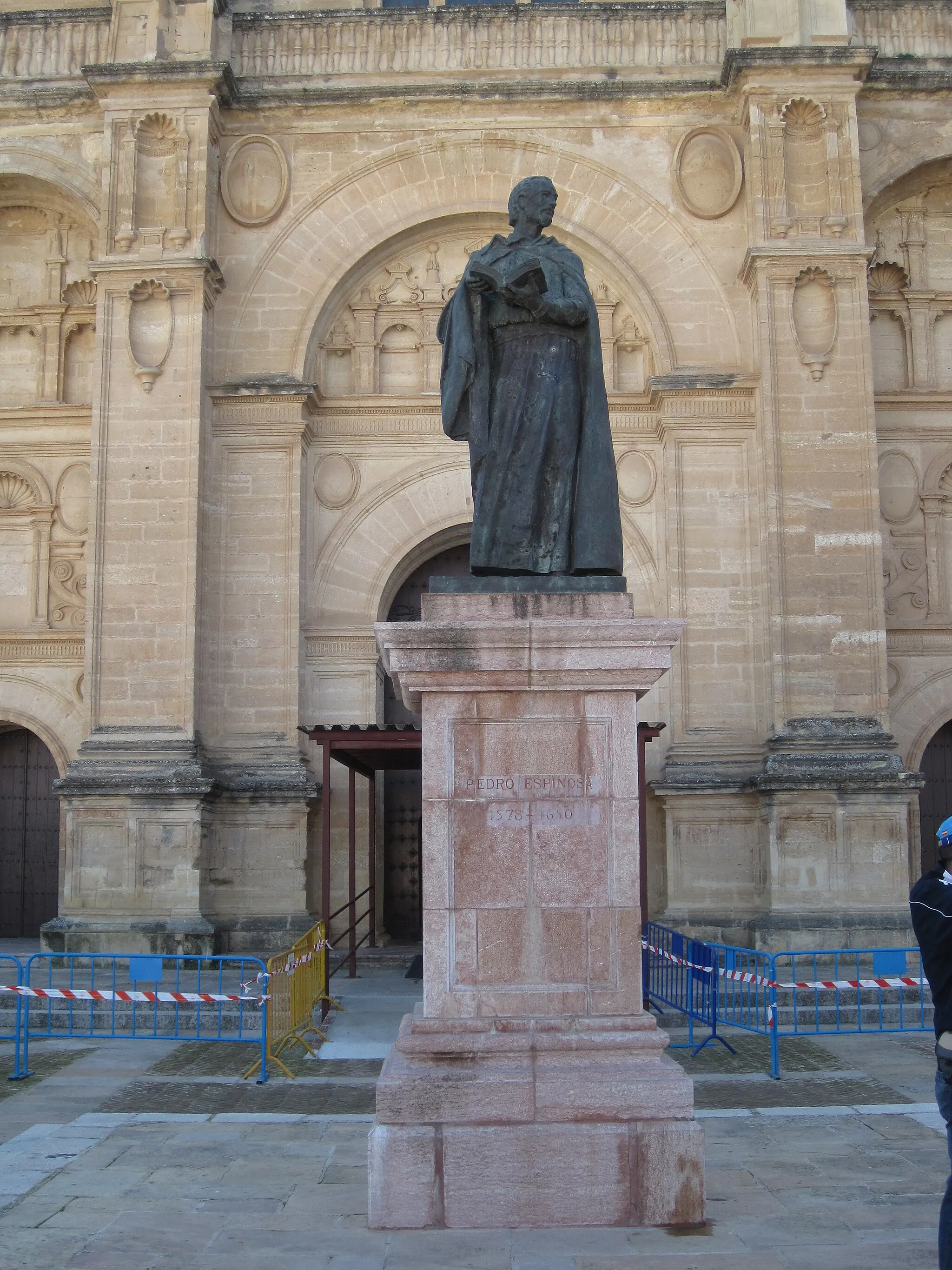 Photo showing: Sculpture of Pedro Espinosa in Antequera, Spain