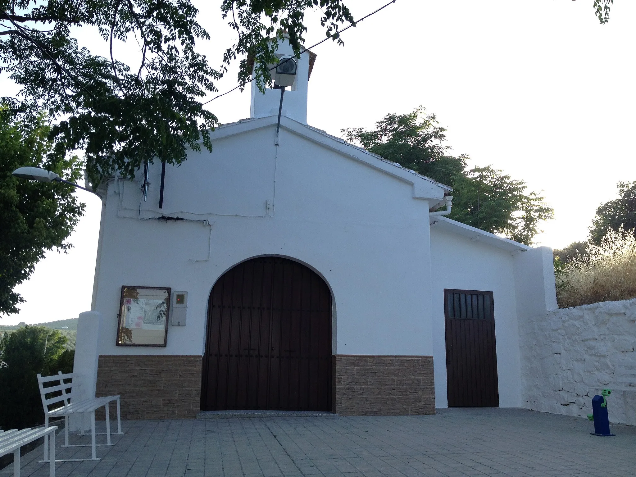 Photo showing: Fotografía de la iglesia de Venta de Agramaderos (Jaén).