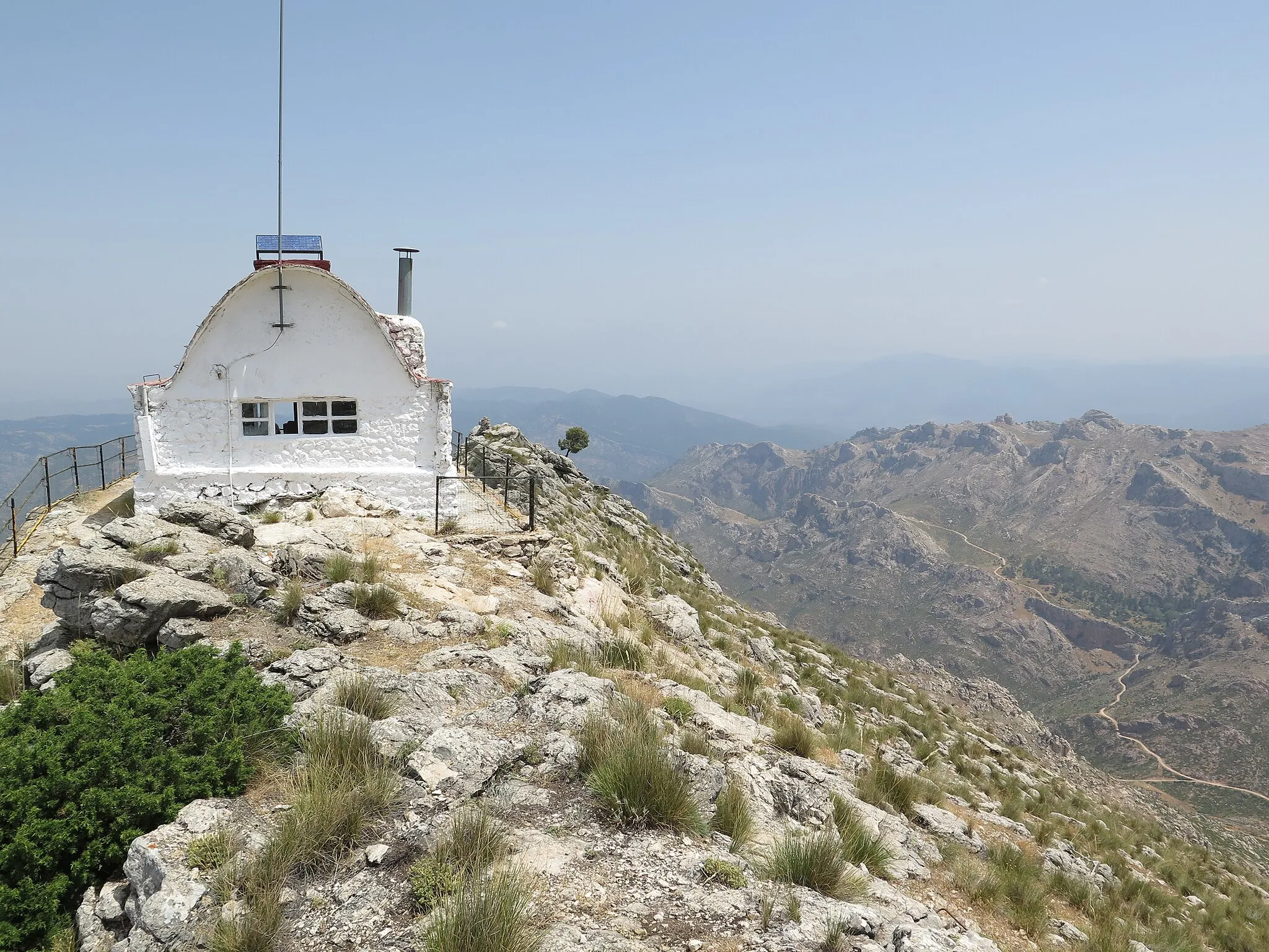 Photo showing: Caseta de vigilancia forestal de Caballo Torraso.