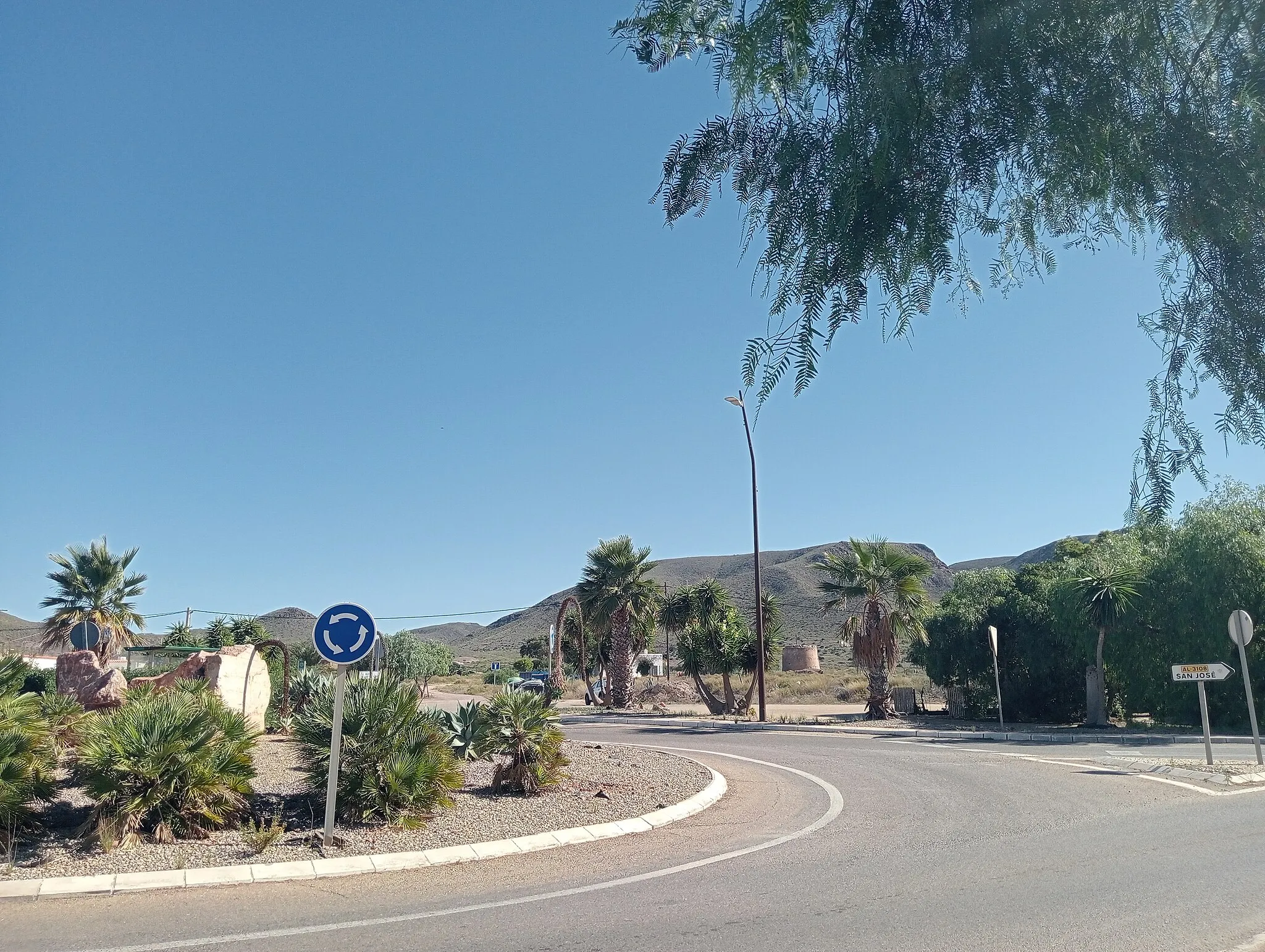 Photo showing: Localidad perteneciente a Níjar y ubicada en el Parque Natural de Cabo de Gata-Níjar