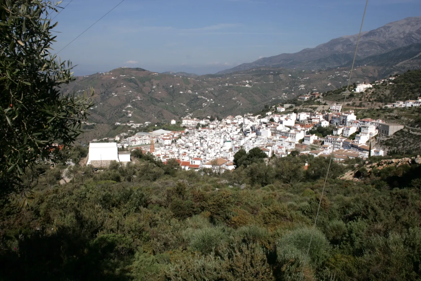 Photo showing: View over the village Cómpeta east of Málaga, Spain.